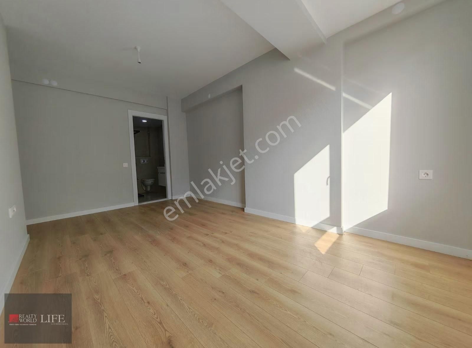 Rw Lıfe// Çamlıca Mah. Ara Kat 3+1 140m2 Satılık Sıfır Daire - Görsel 6