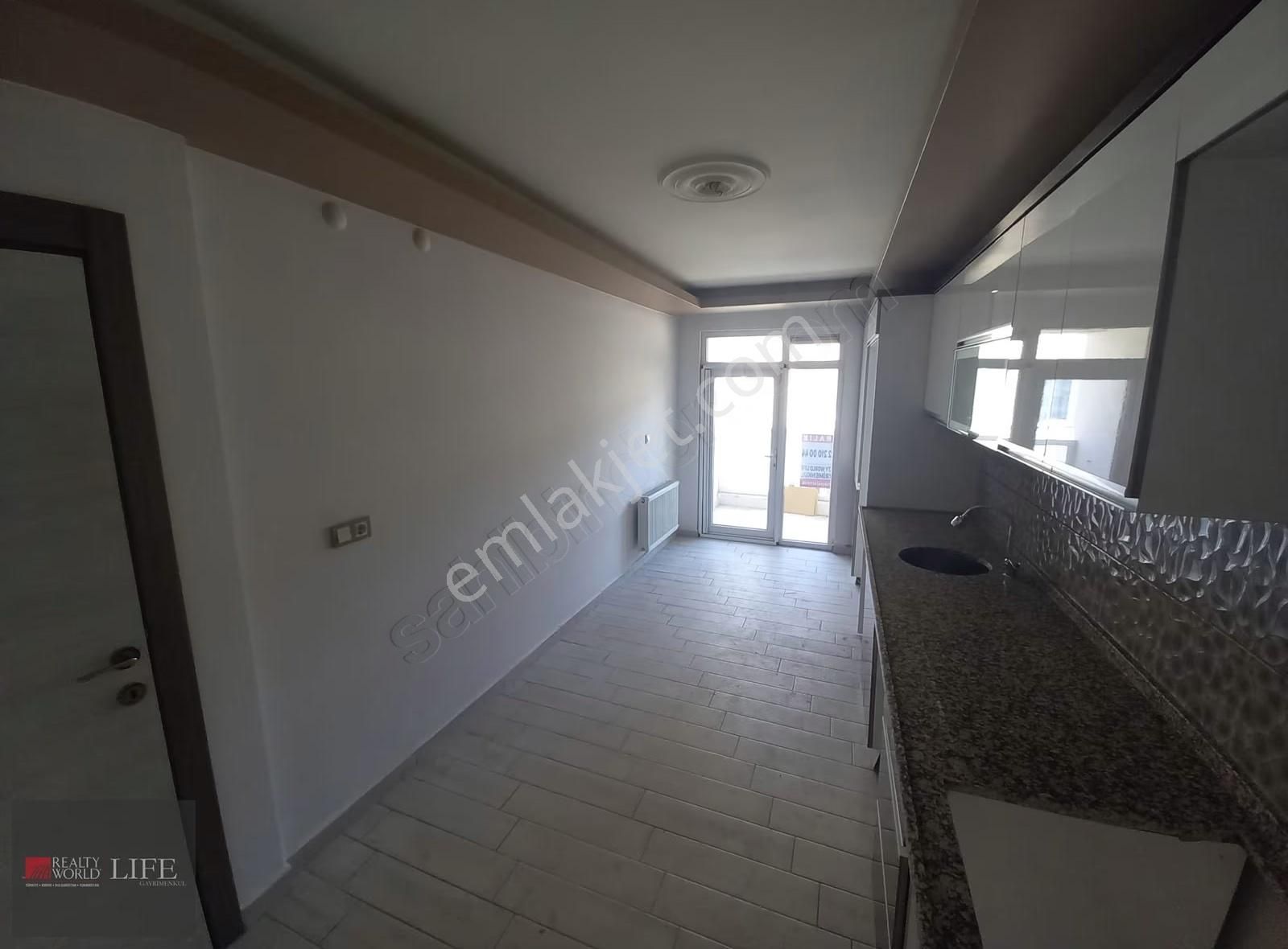 Rw Lıfe // Emek Mahallesinde Ercanlar Sokakta 2+1 Kiralık Daire - Görsel 27