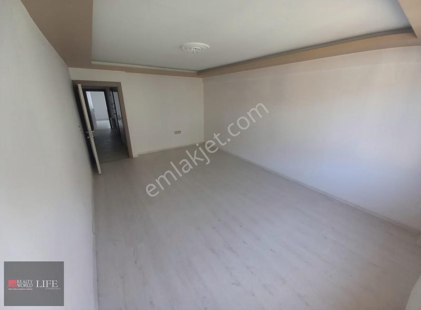 Rw Lıfe // Emek Mahallesinde Ercanlar Sokakta 2+1 Kiralık Daire - Görsel 26