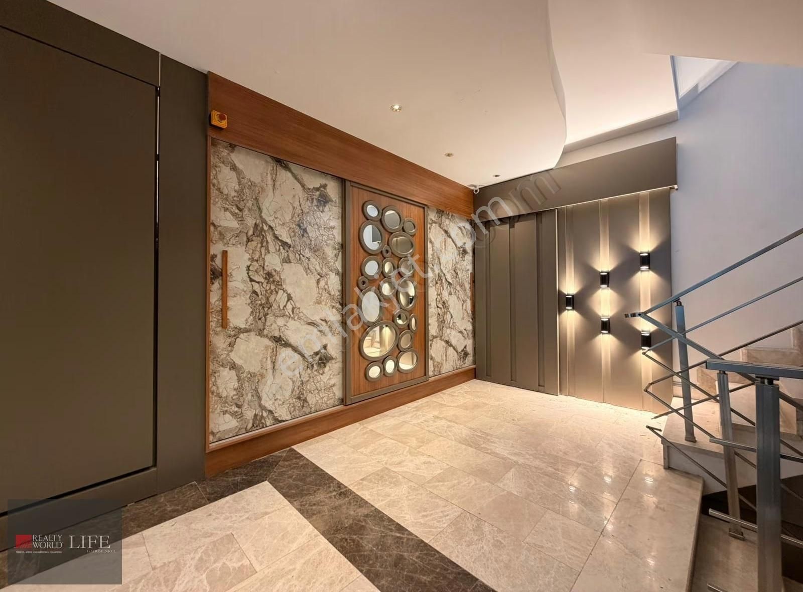 Rw Lıfe // Yenibağlar Mh. Pera Suıt Sıfır Eşyalı Lüks Daire - Görsel 5