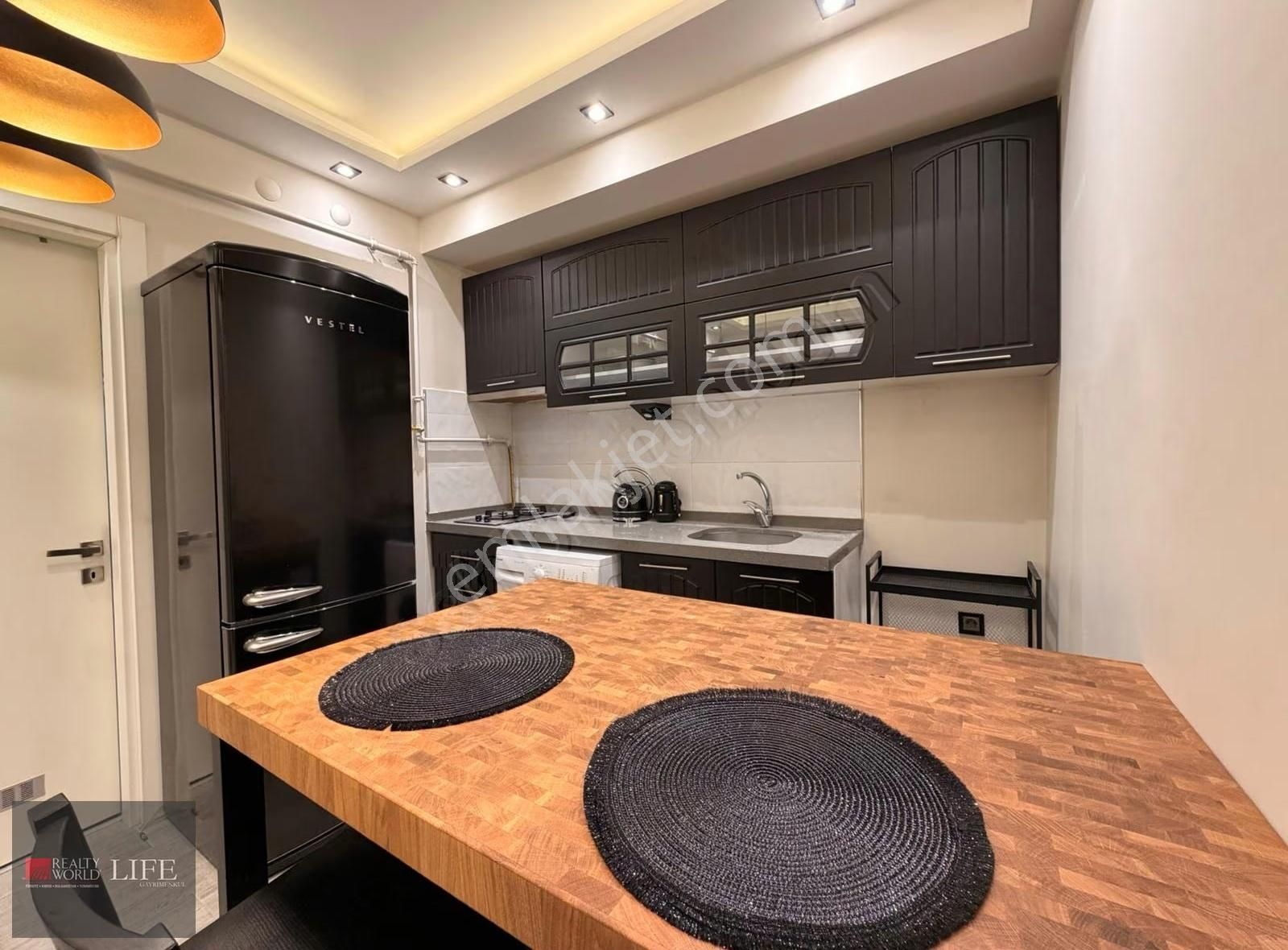 Rw Lıfe // Yenibağlar Mh. Pera Suıt Sıfır Eşyalı Lüks Daire - Görsel 9