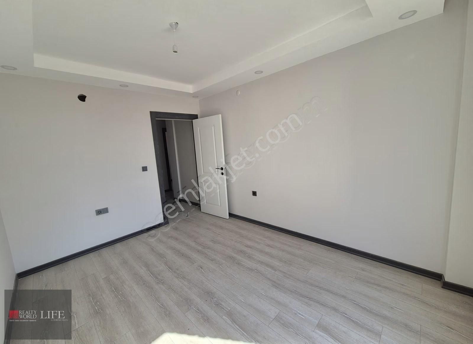 Rw Lıfe//sütlüce Ayrı Mutfak Asansör K.garajlı Satılık 1+1 Daire - Görsel 14