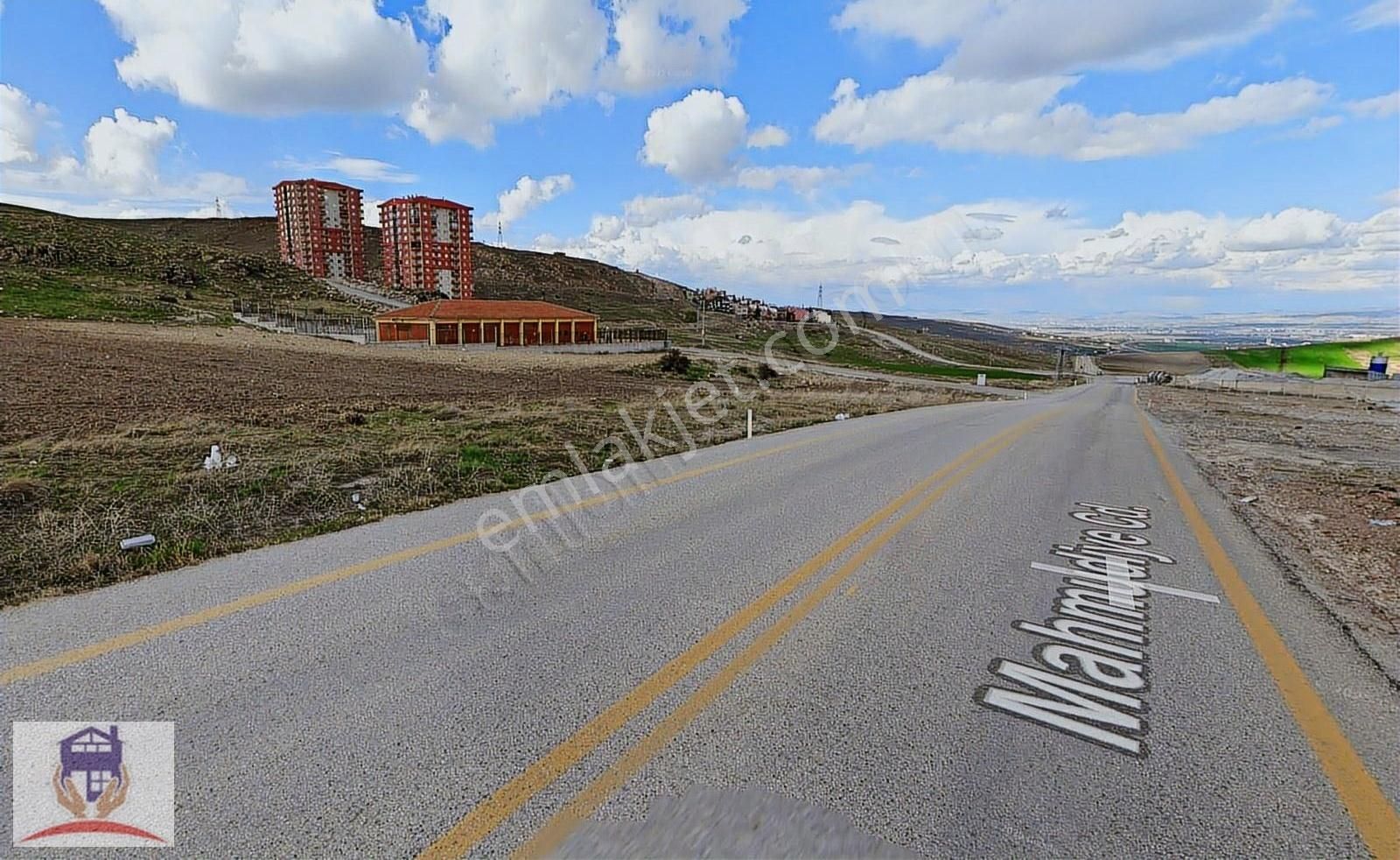 Pursaklar Sınırında Süper Konum Köşe Başı İmarlı Süper Arsa