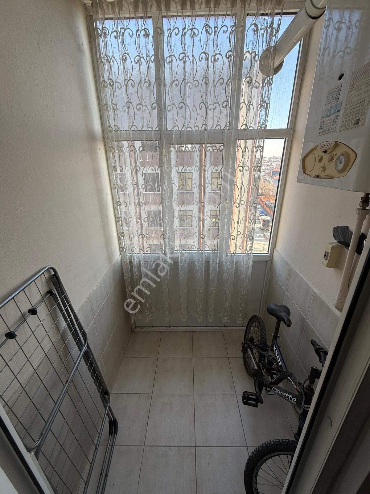 Efka Gayrimenkulden Yenibosnada Kiralık 130 M2 3+1 Eşyalı Daire - Görsel 14