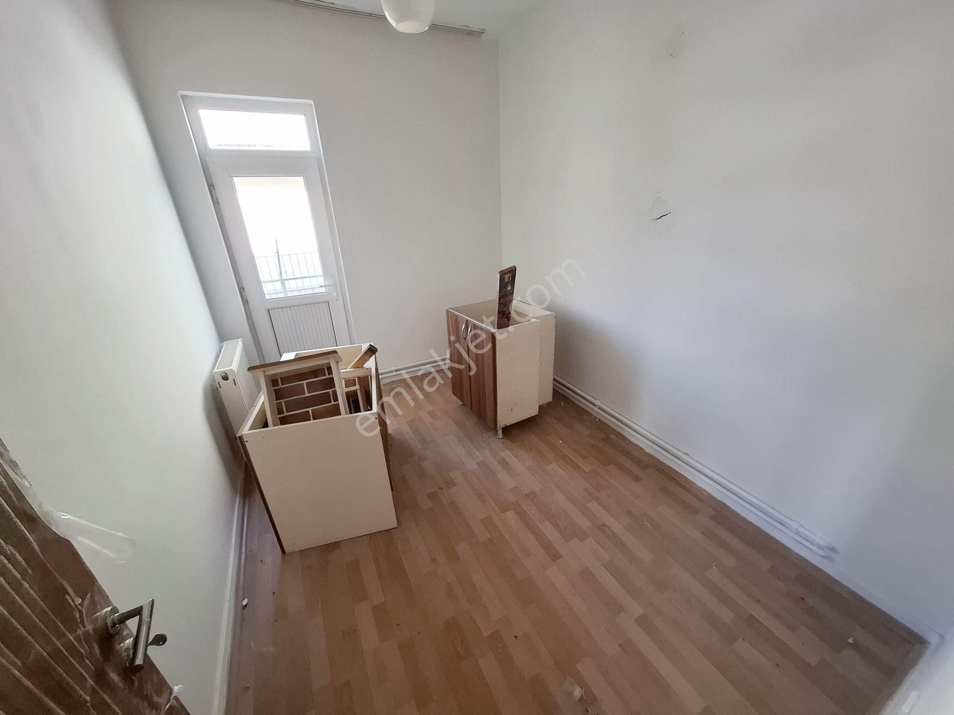 Şehir Has. Yakını Cadde Üstü 3+1 Masrafsız Mantolamalı Manzaralı - Görsel 18