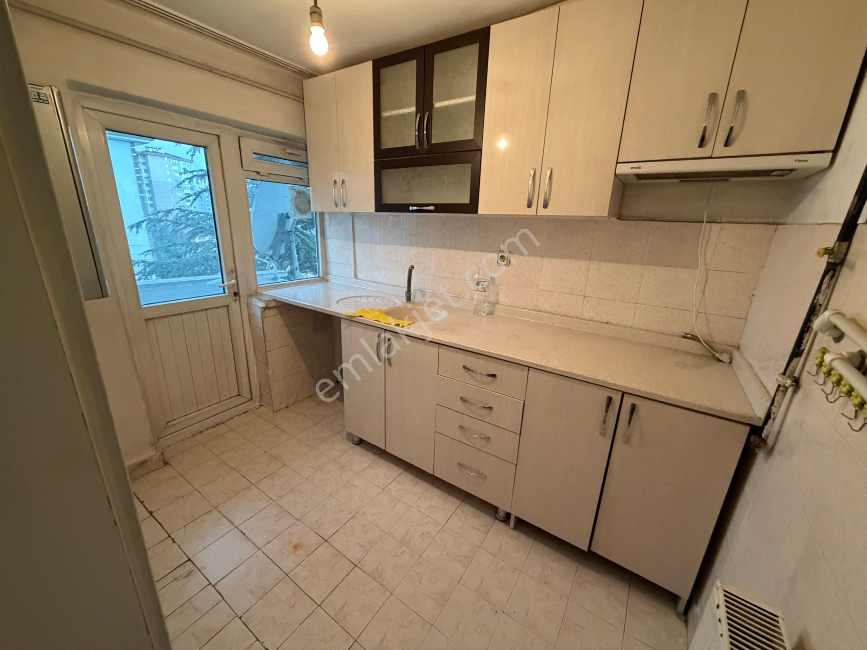 A L C Den Metro Yakını Ara Katta Kiralık 2+1 Daire - Görsel 20