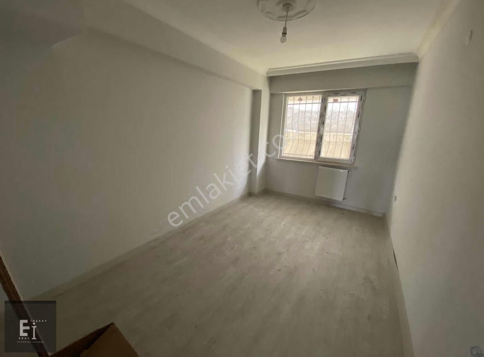Eray Emlak'tan Satılık Yüksek Giriş 2+1 90m2 Kullanışlı Daire - Görsel 3
