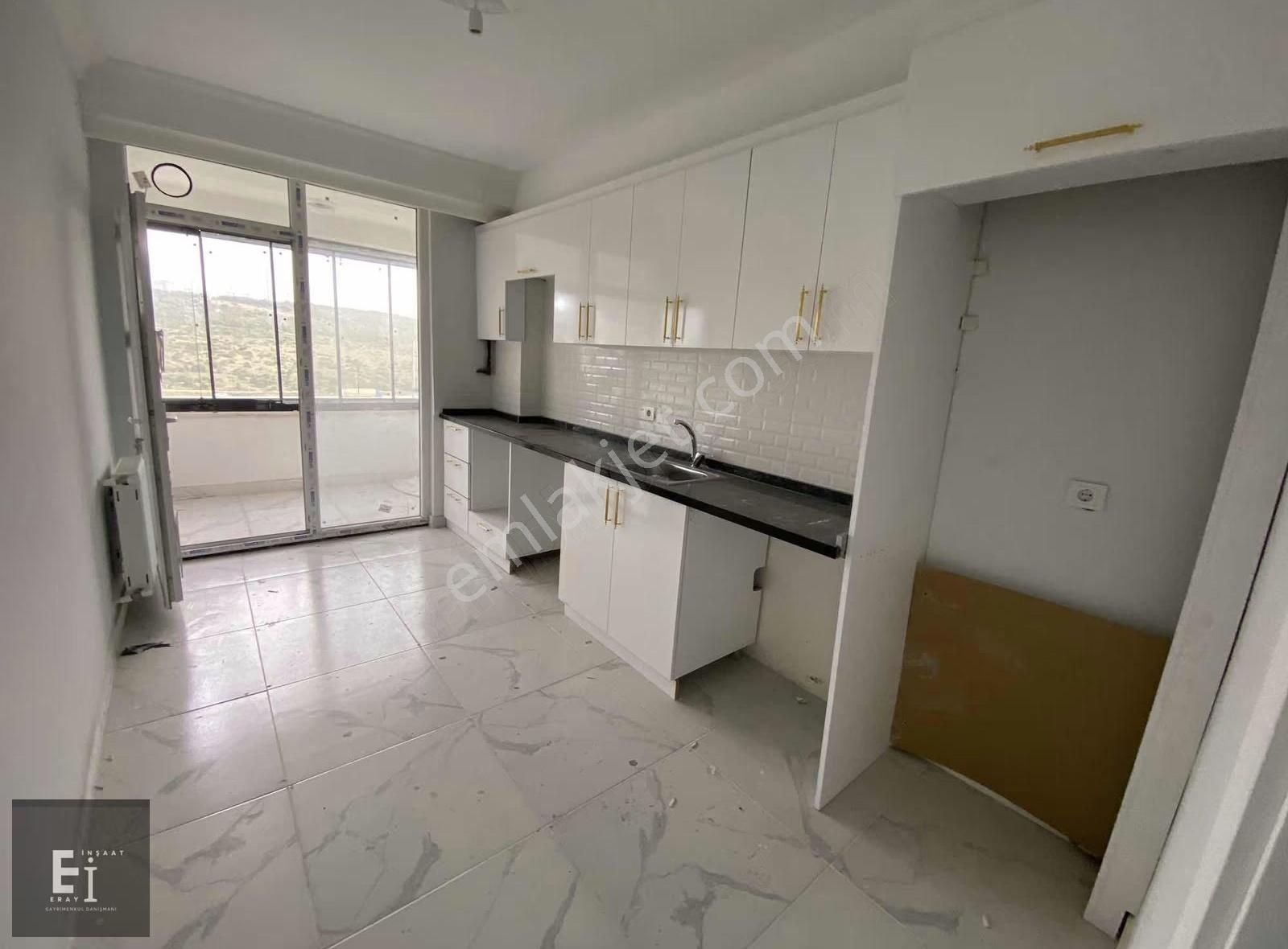 Eray Emlak'tan Satılık Arakat 3+1 115m2 Kullanışlı Daire - Görsel 18