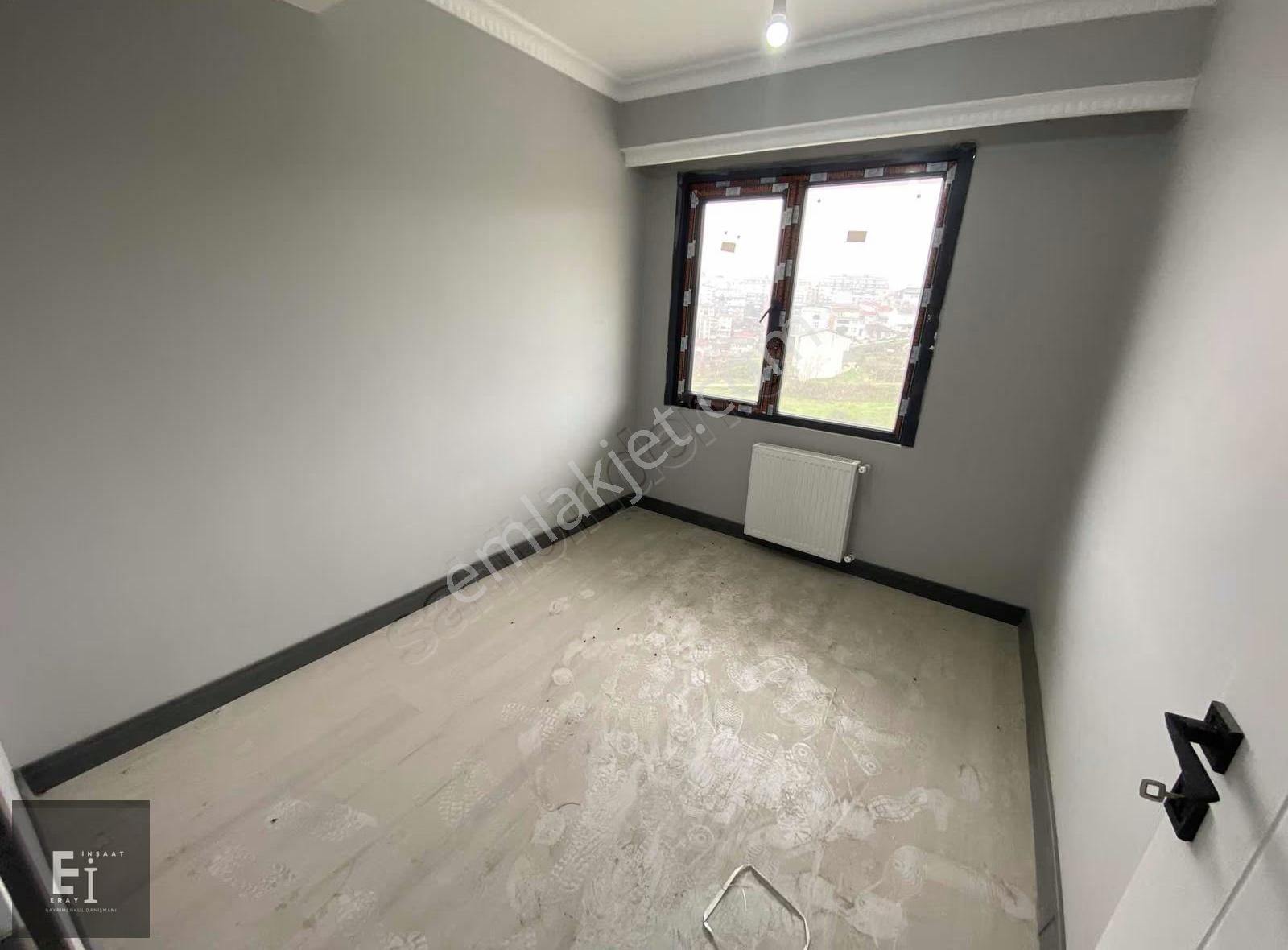 Eray Emlak'tan Satılık Yüksek Giriş 2+1 80m2 1 Kat Yüksekliğinde - Görsel 3