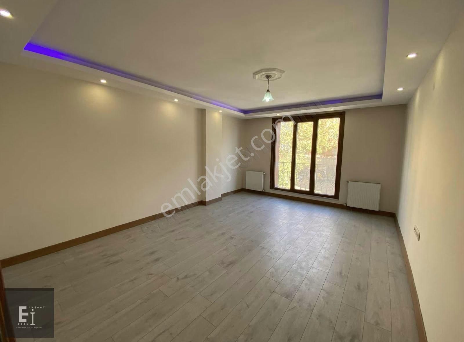 Eray Emlak'tan Satılık Arakat 2+1 90m2 Eminevim Fuzul Vb. Uygun
