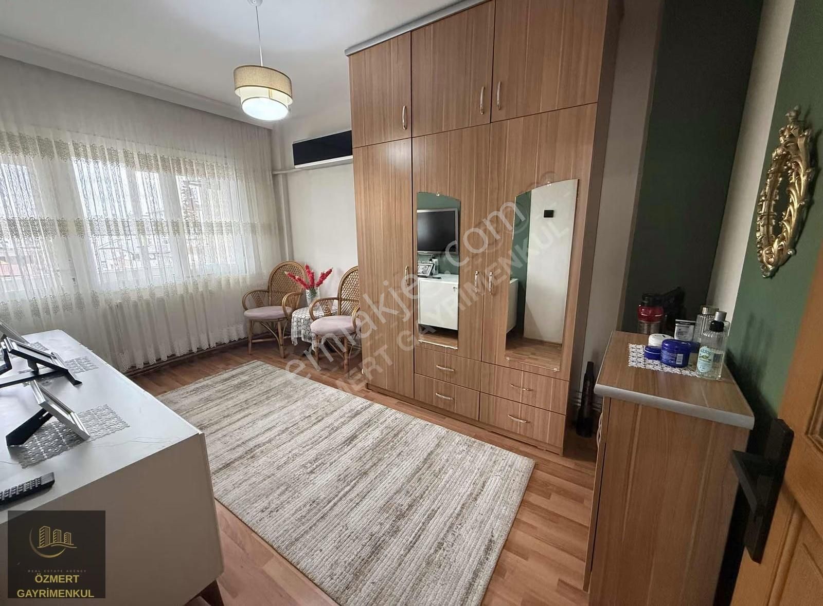 Özmert Ten 2+1arakat Asansörlü Köşe Bina Tadilatlı Satılık Dair - Görsel 32