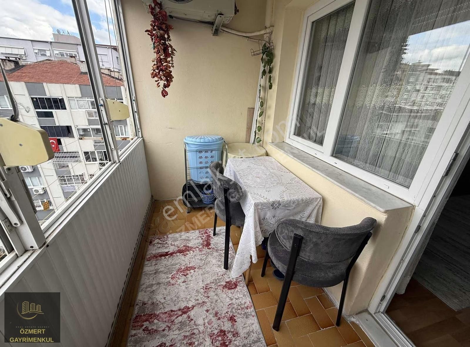 Özmert Ten 2+1arakat Asansörlü Köşe Bina Tadilatlı Satılık Dair - Görsel 16