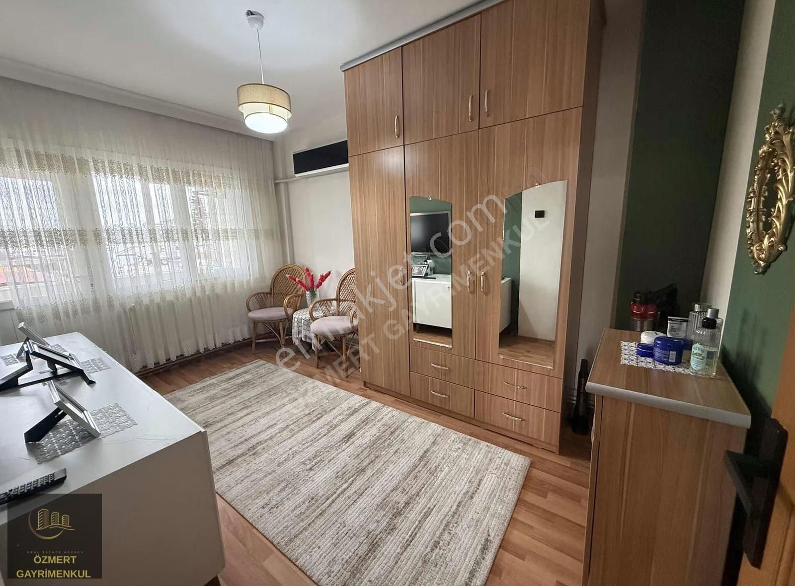 Özmert Ten 2+1arakat Asansörlü Köşe Bina Tadilatlı Satılık Dair - Görsel 23