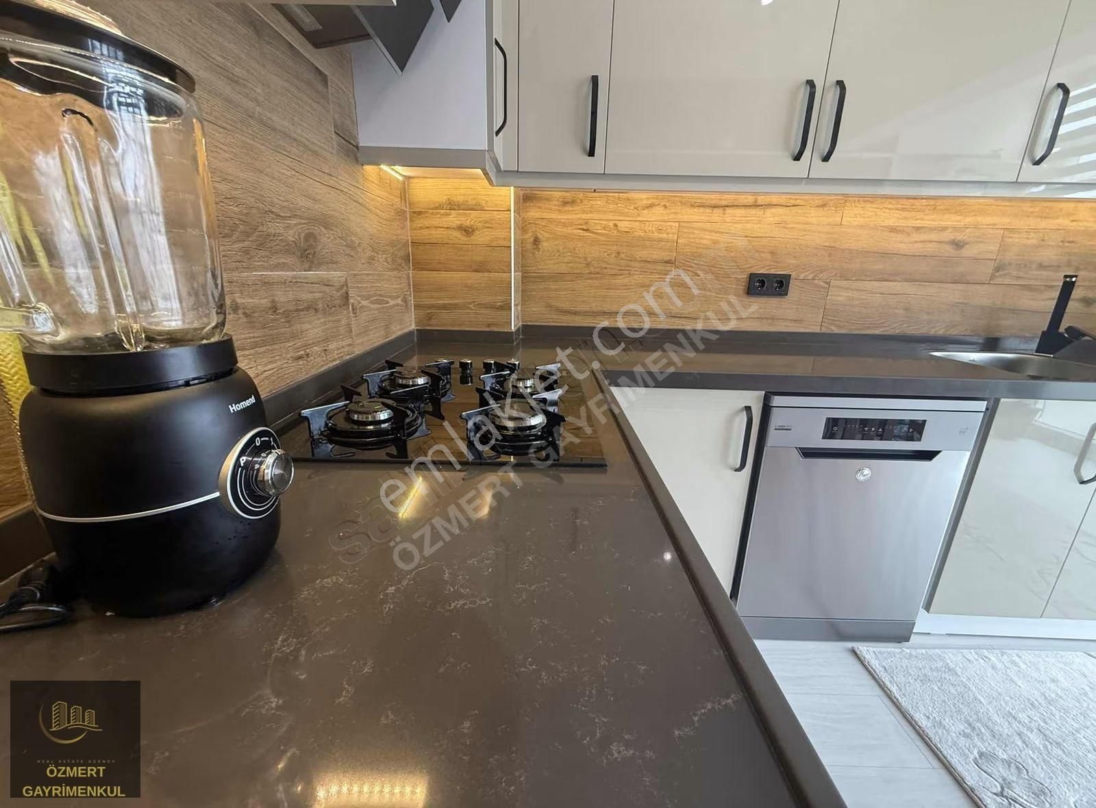 Özmert Ten 2+1arakat Asansörlü Köşe Bina Tadilatlı Satılık Dair - Görsel 17