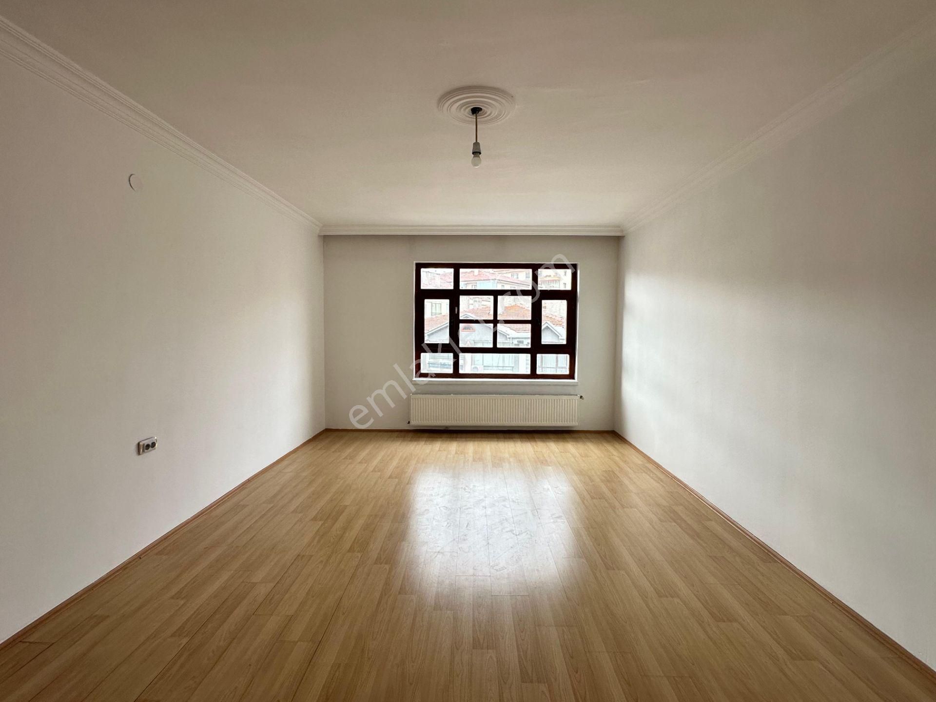 Uzman Emlak Ofisinden İncirli Mh.de 3.kat Konumunda Isı Yalıtımlı Bağımsız 3+1 Daire - Görsel 11