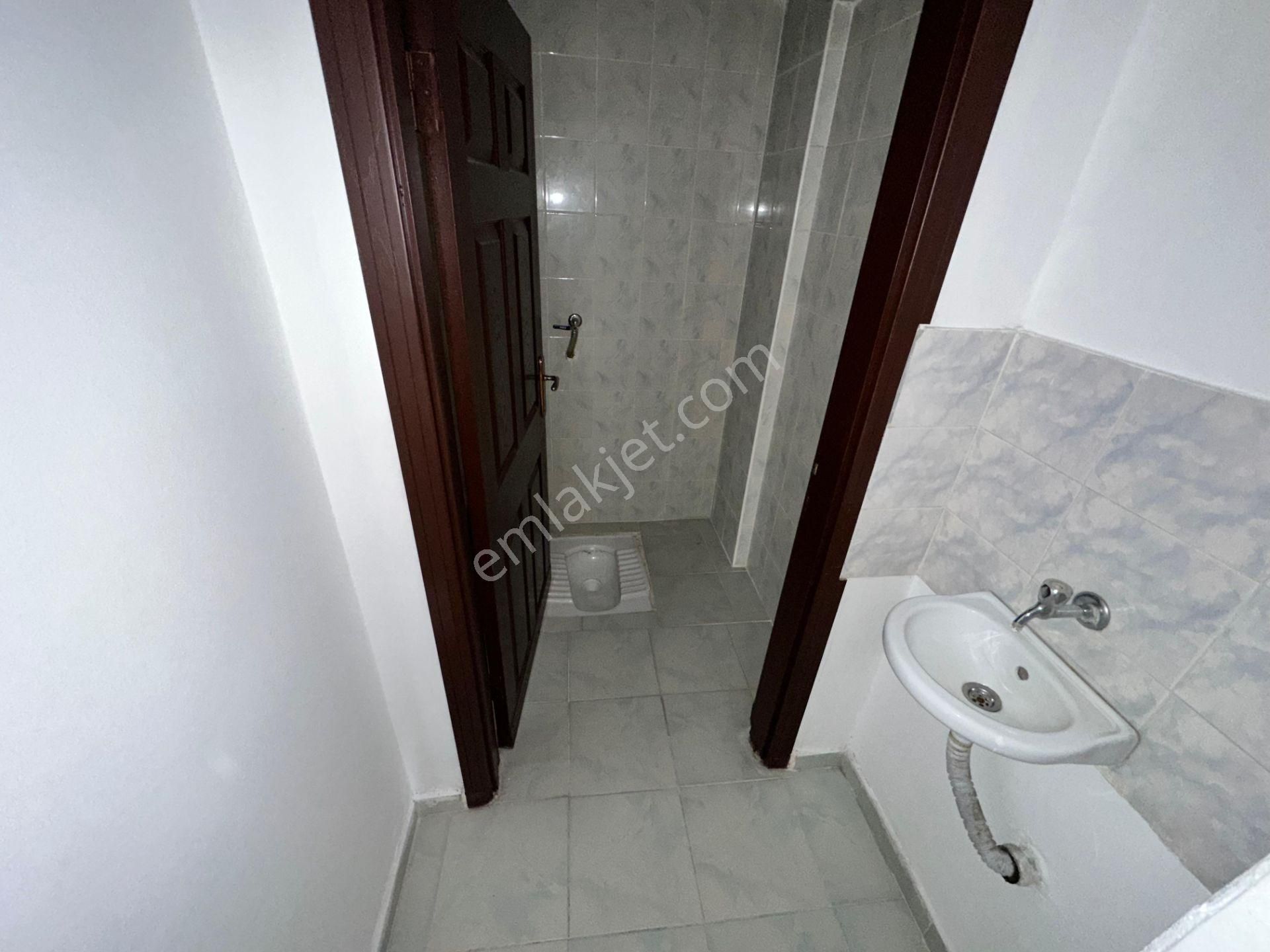 Uzman Emlak Ofisinden İncirli Mh.de 3.kat Konumunda Isı Yalıtımlı Bağımsız 3+1 Daire - Görsel 20