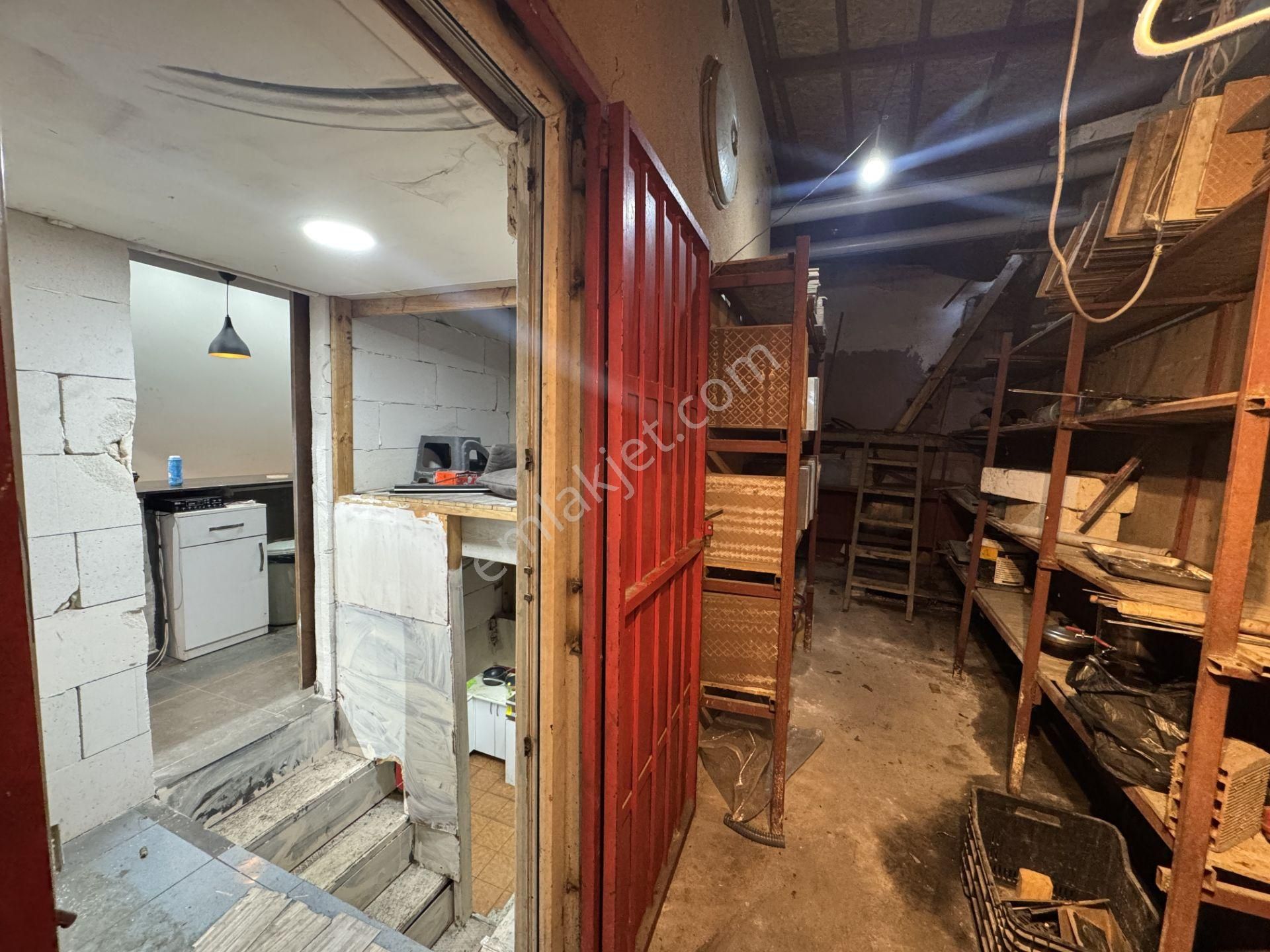 Silahtarağa Cadde Üstü 2 Katlı 200m² Düz Giriş Kapalı Alan Mutfak Banyo Wc - Görsel 14