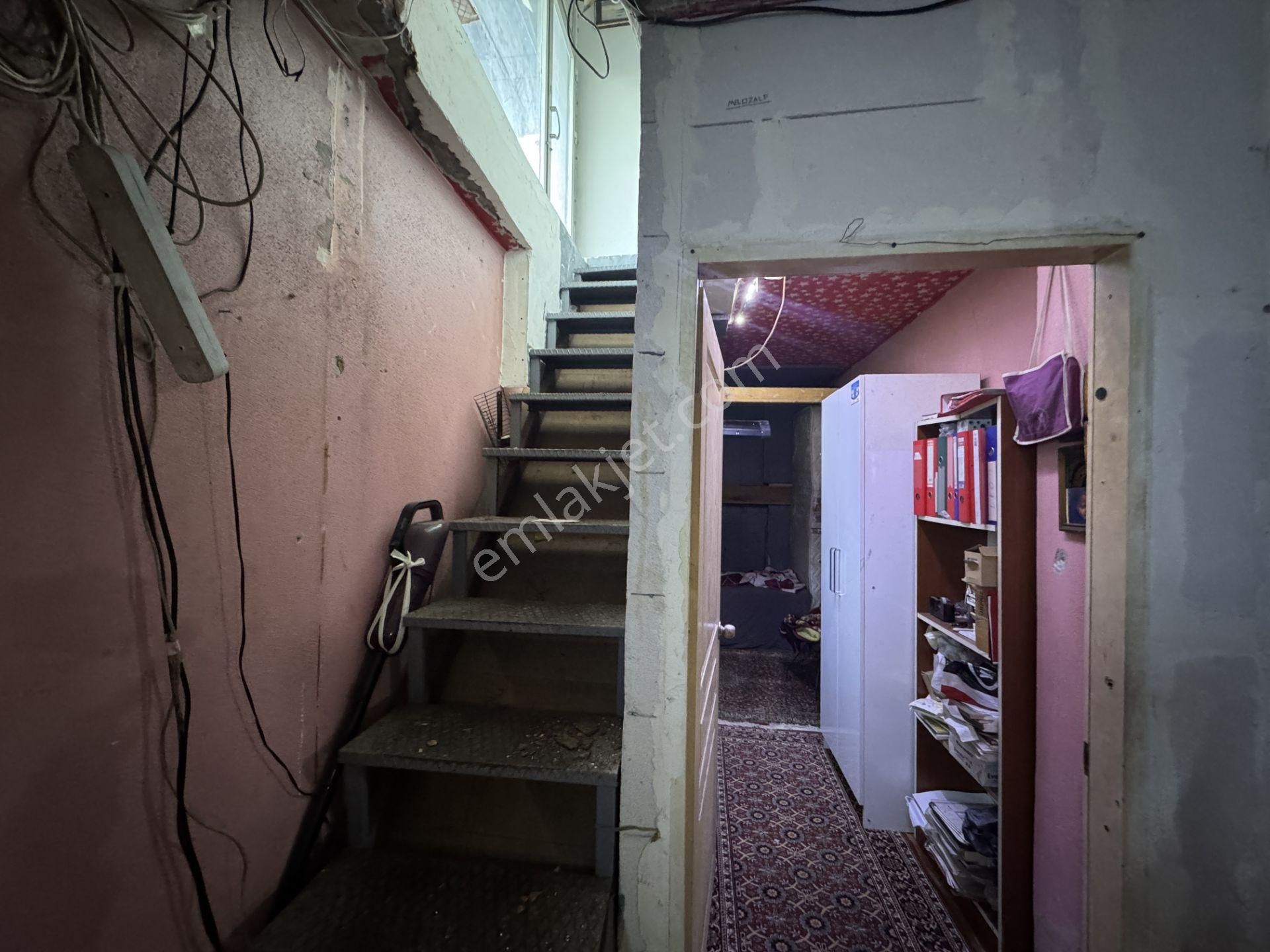 Silahtarağa Cadde Üstü 2 Katlı 200m² Düz Giriş Kapalı Alan Mutfak Banyo Wc - Görsel 32