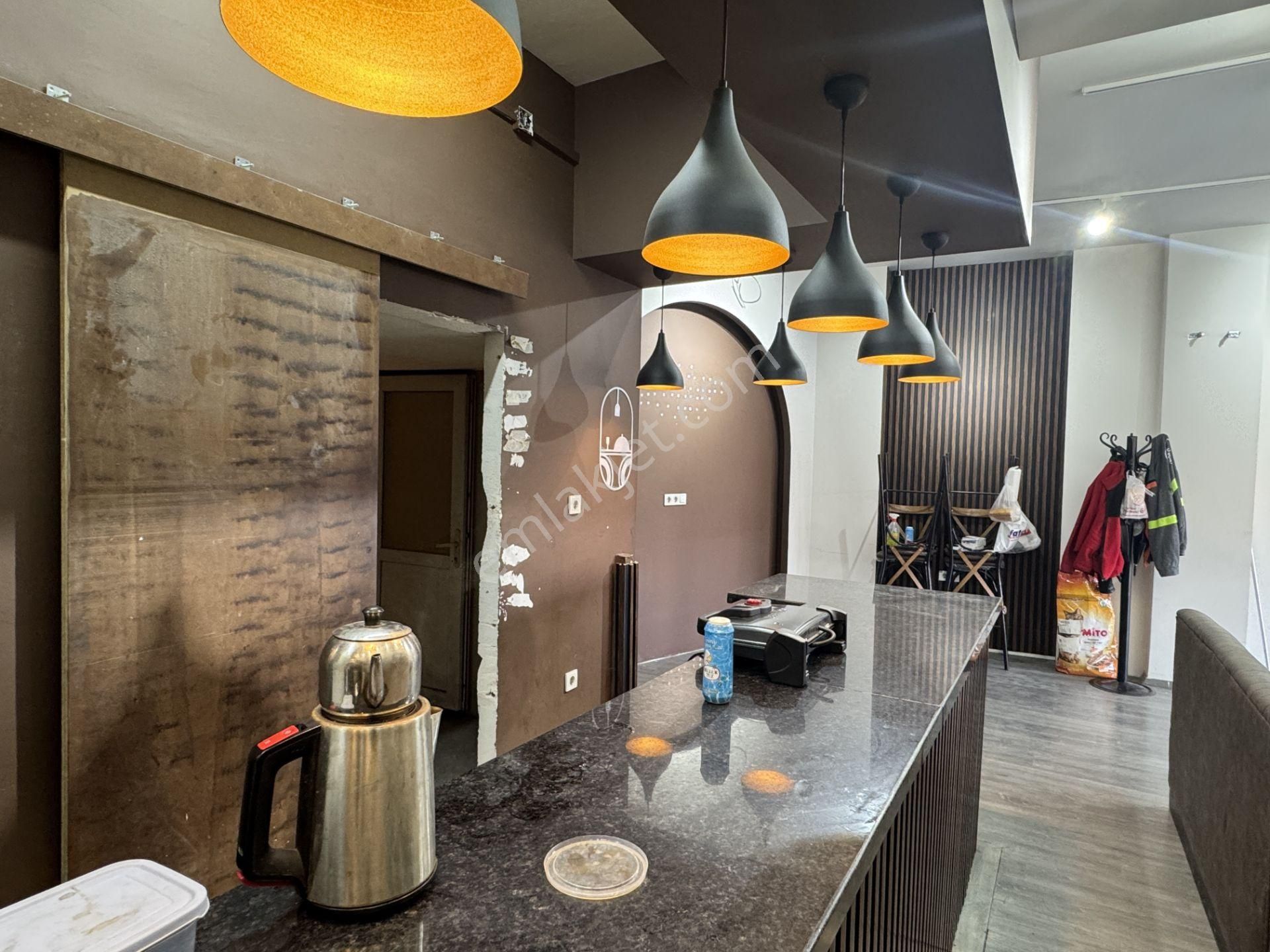 Silahtarağa Cadde Üstü 2 Katlı 200m² Düz Giriş Kapalı Alan Mutfak Banyo Wc - Görsel 7