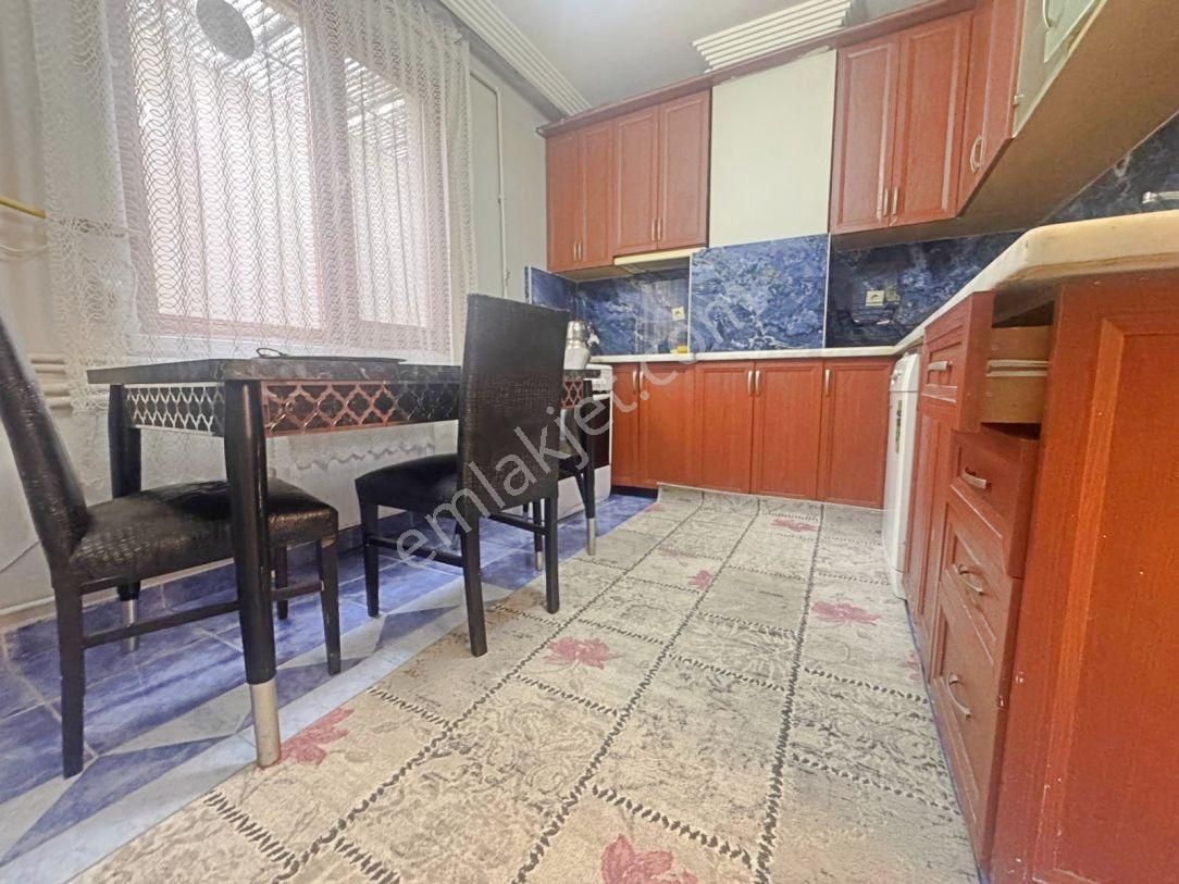 Gata Yakını 3+1 Bağımsız Lüx Eşyalı Ortakat Asansörlü Çift Banyo - Görsel 9