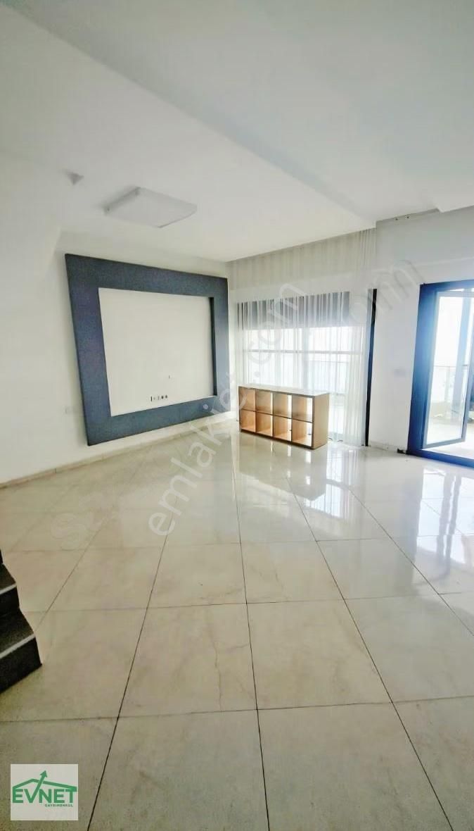 Kadınlar Denizinde 2+1 Dublex