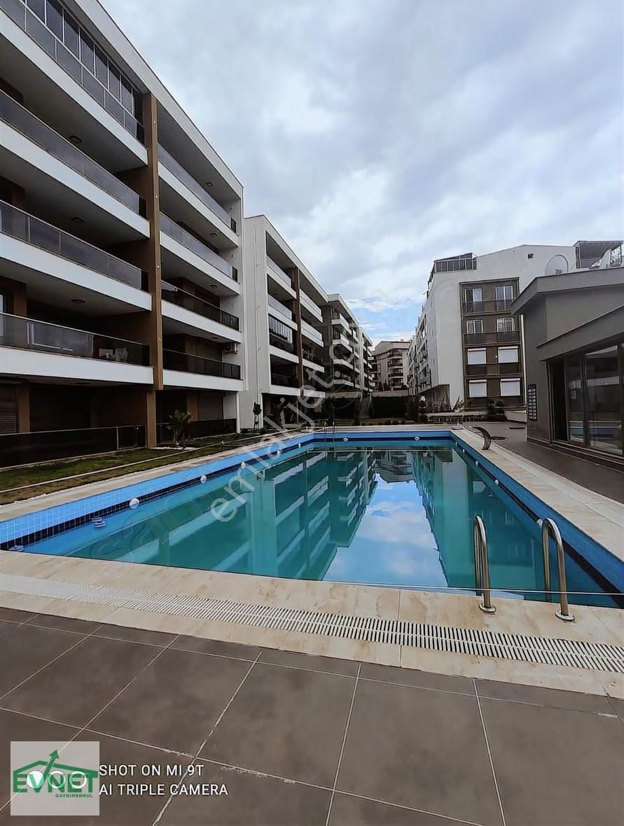 Havuzlu Site İçerisinde Eşyalı 2+1 Kiralık Daire - Görsel 17