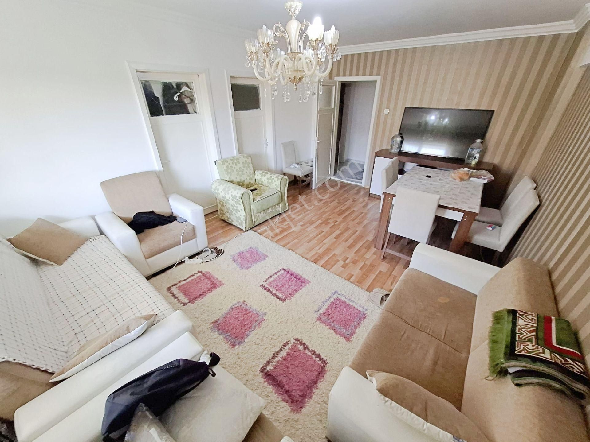 Şehir Has. Yakını 3+1 Ful Eşyalı 20.000tl Memur Kiracılı Bahçeli - Görsel 3