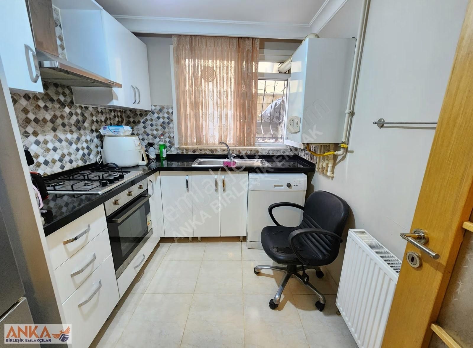 Anka'dan Üsküdar Cumhuriyet Mahallesinde Yeni Binada Eşyalı 2+1 - Görsel 17