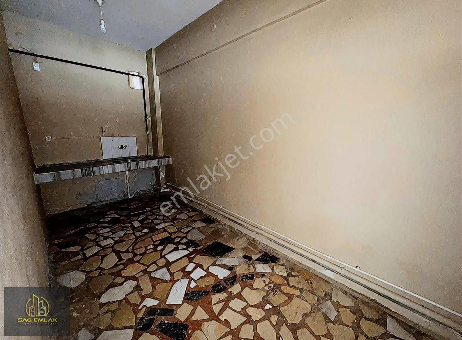 Bağlarbaşında Cadde Üzeri Kiralık Home Ofis - Görsel 10