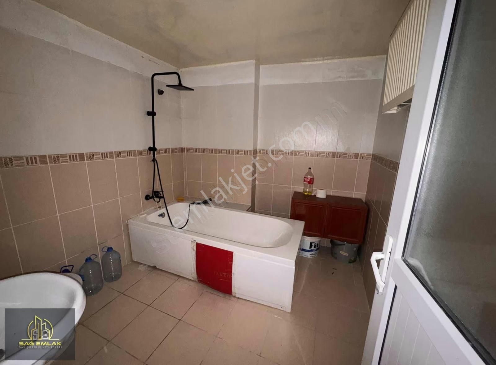 Hamitlerde Merkezi Konumda | Geniş 2+1 Kiralık Daire - Görsel 5