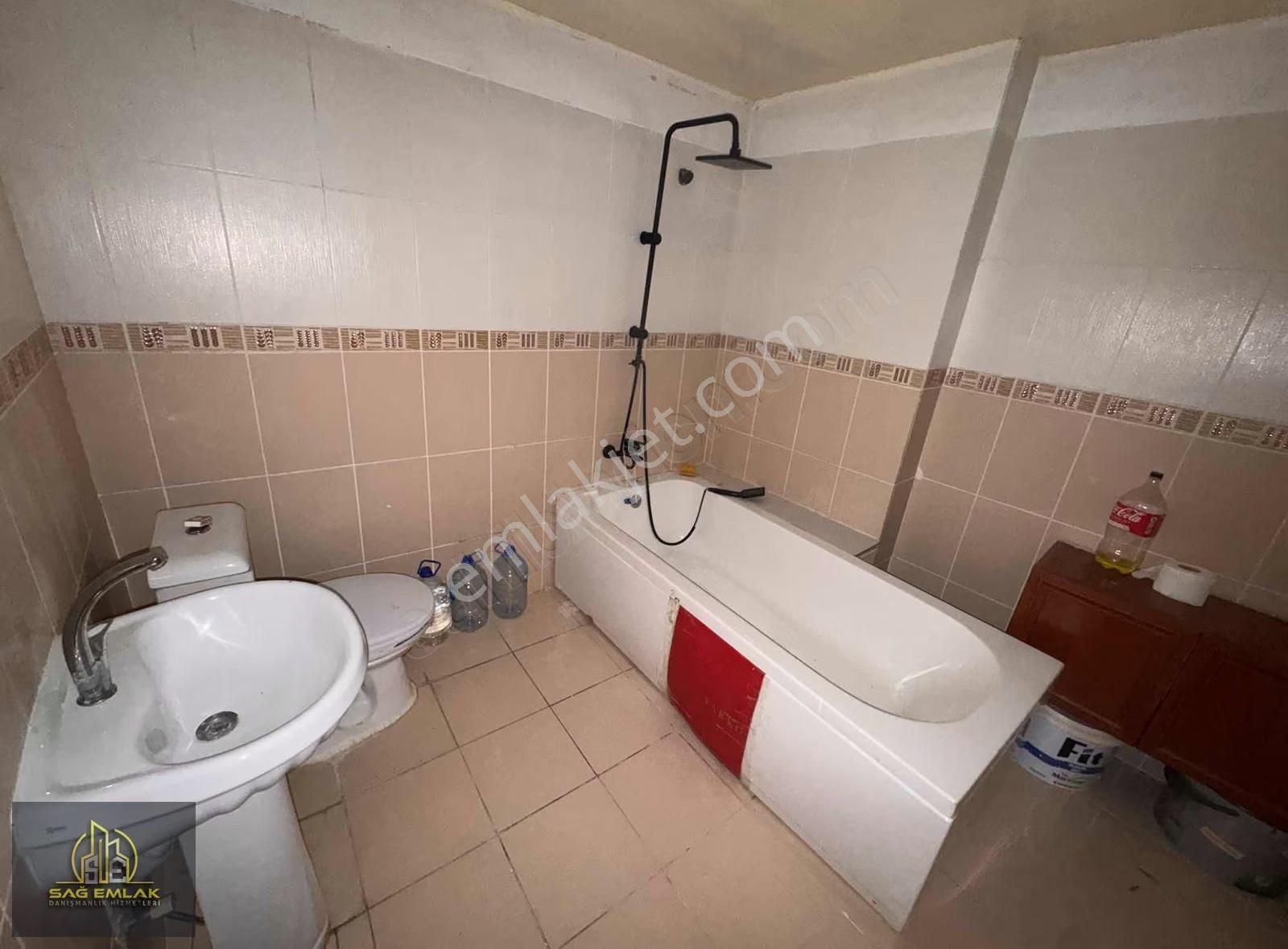 Hamitlerde Merkezi Konumda | Geniş 2+1 Kiralık Daire - Görsel 7