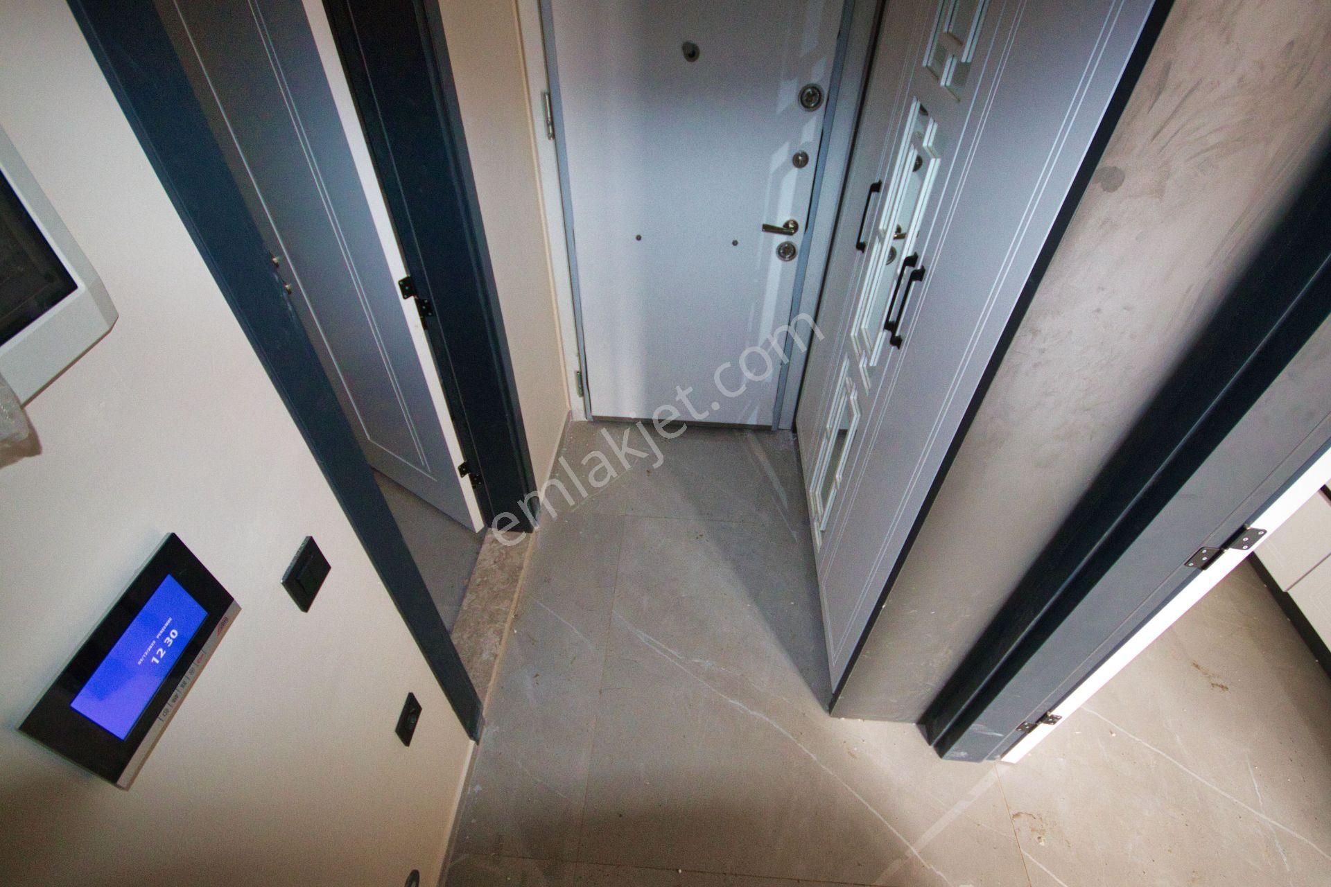 🛑🛑aktiften Akçay'da Satılık Harika Fiyata Ön Cephe Sıfır Geniş 1+1daire - Görsel 18