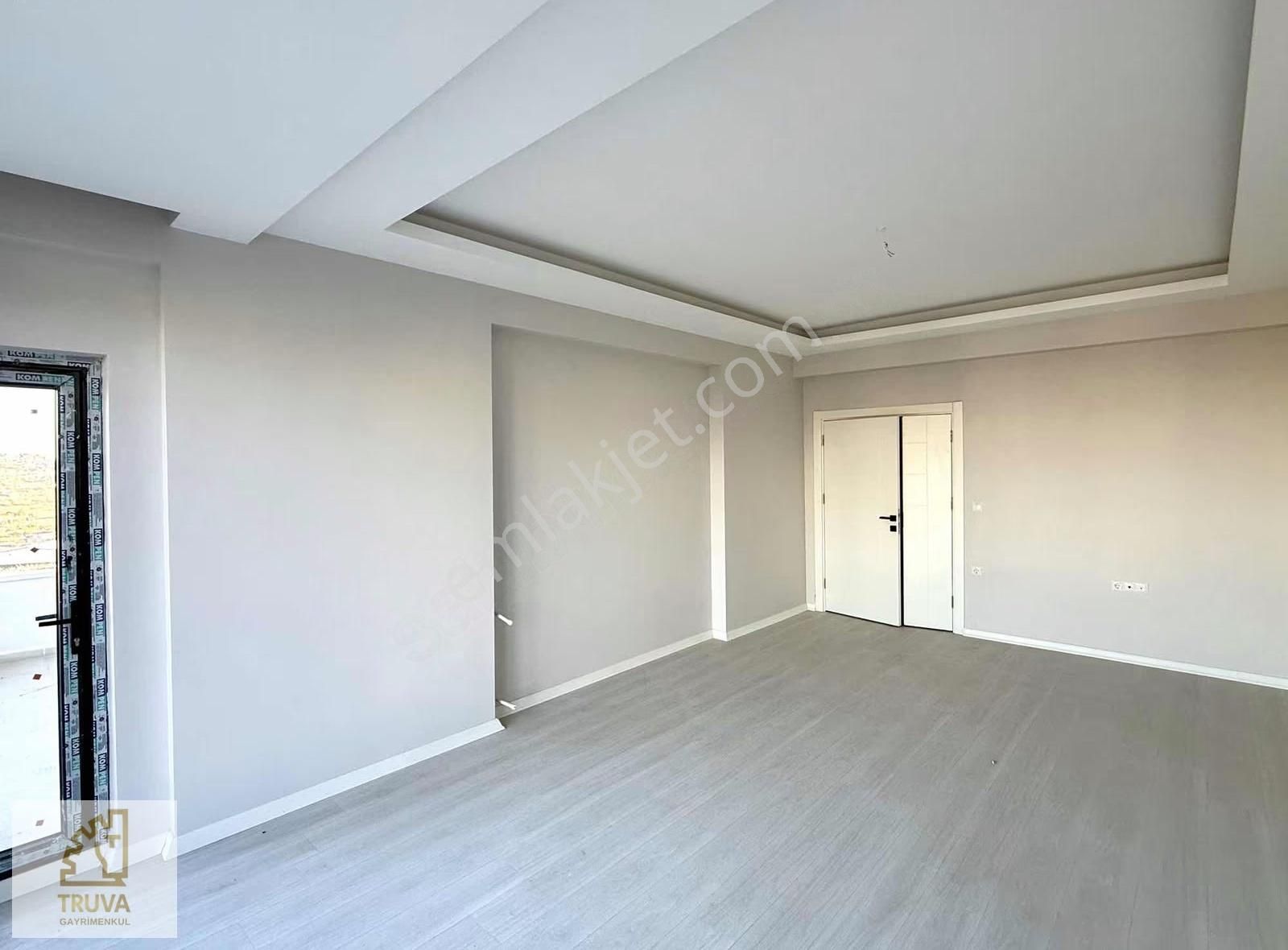 Truva//selim Dağhan Gökdelenler Bölgesinde 2+1 Satılık Daire - Görsel 12