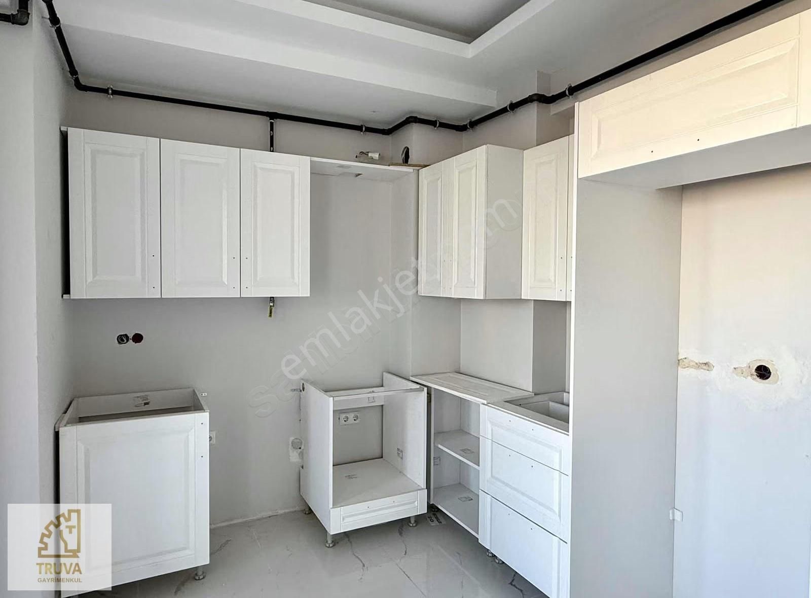 Truva//selim Dağhan Gökdelenler Bölgesinde 2+1 Satılık Daire - Görsel 27