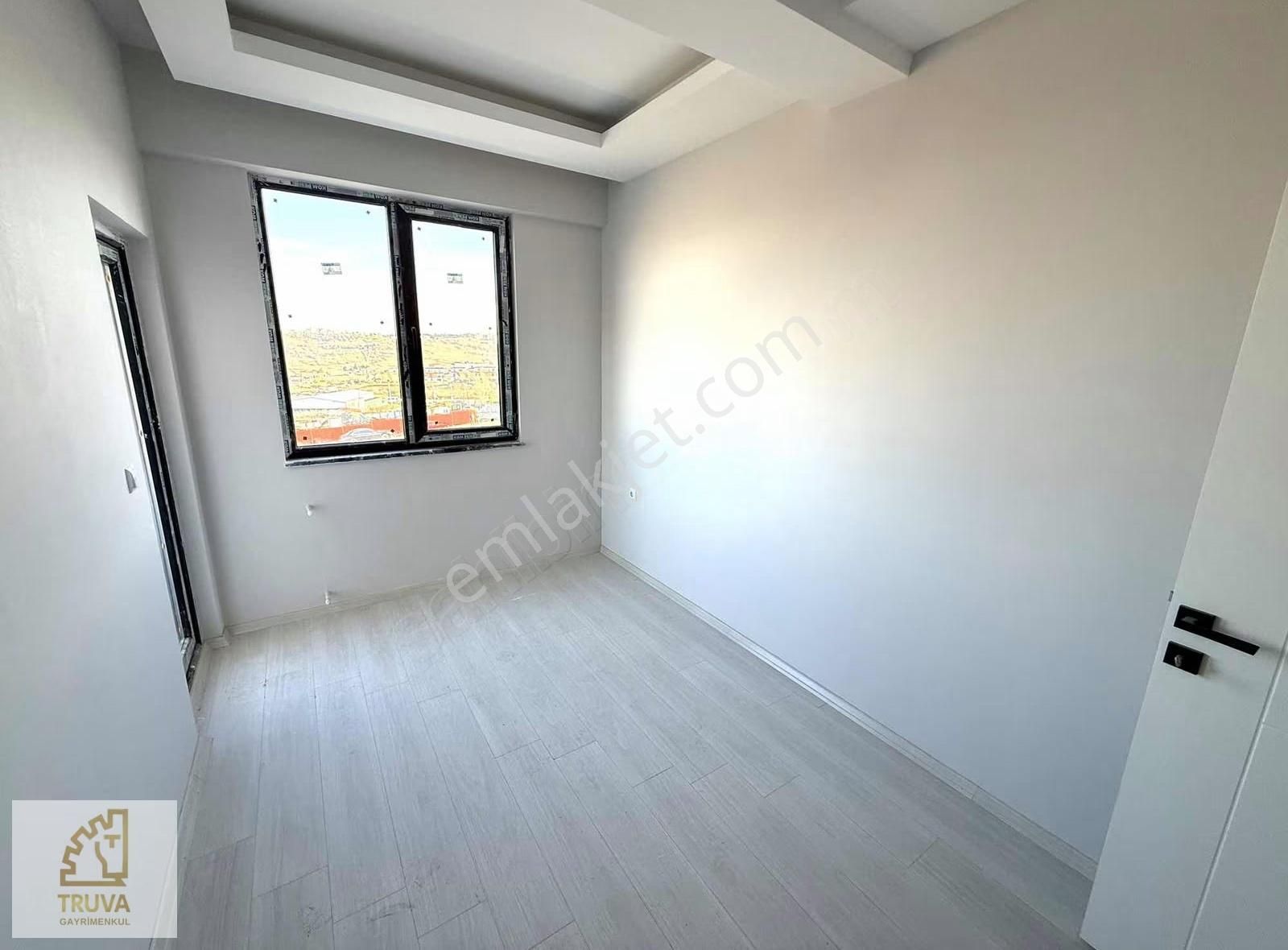 Truva//selim Dağhan Gökdelenler Bölgesinde 2+1 Satılık Daire - Görsel 2