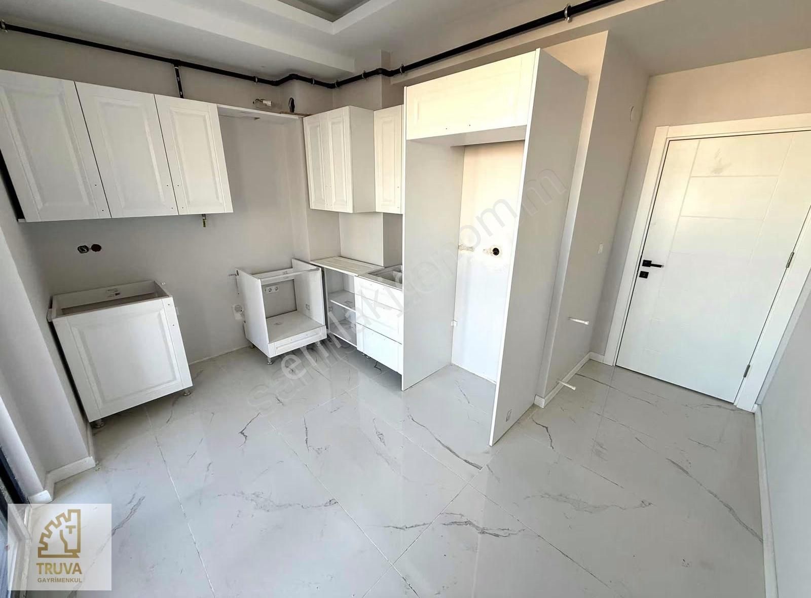 Truva//selim Dağhan Gökdelenler Bölgesinde 2+1 Satılık Daire - Görsel 9