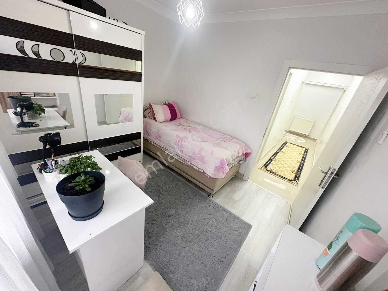 Etlik'te Merkezi Konumda 3+1 Site İçi Ful Yapılı Asansörlü - Görsel 18