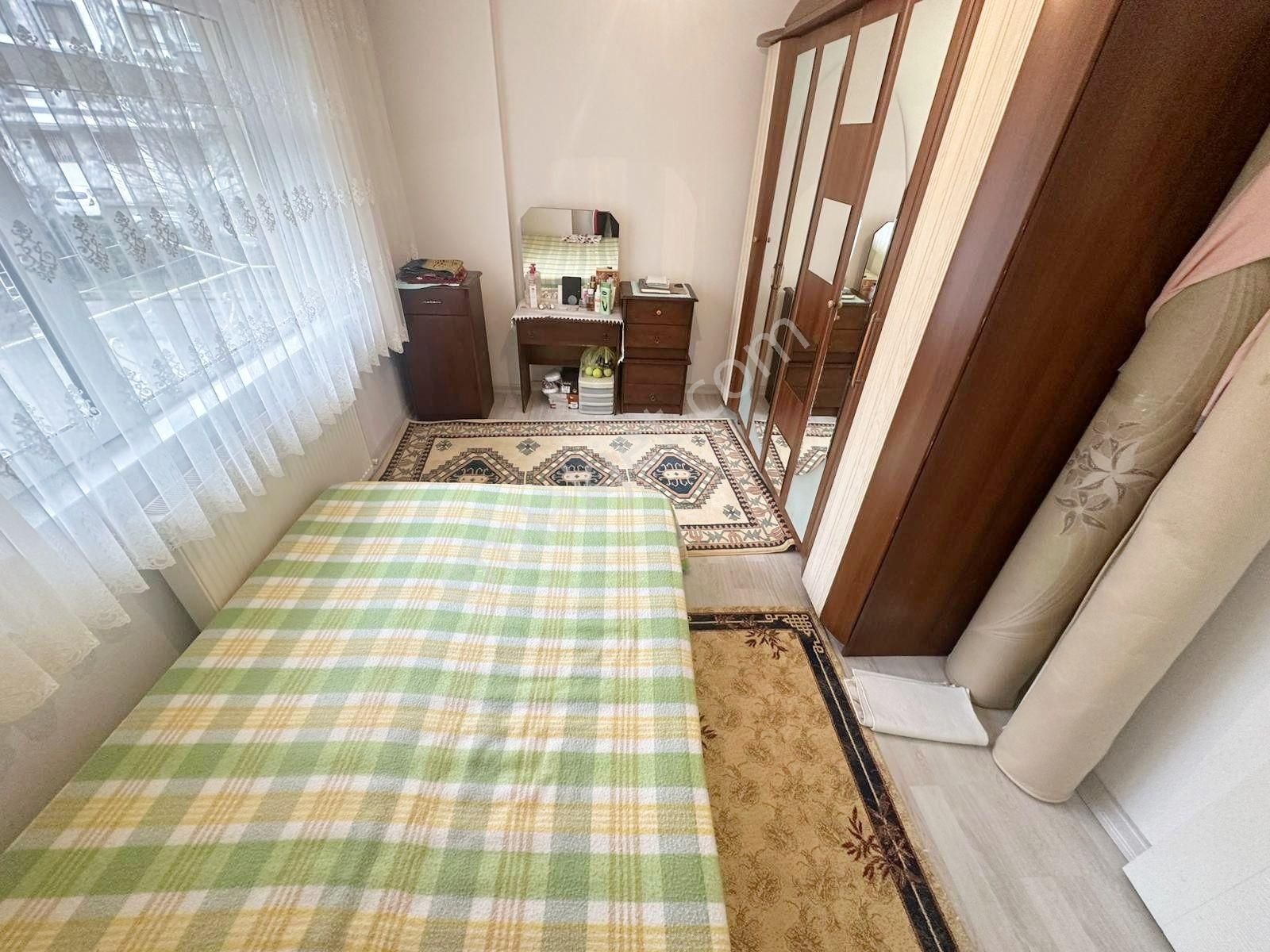 Etlik'te Merkezi Konumda 3+1 Site İçi Ful Yapılı Asansörlü - Görsel 13