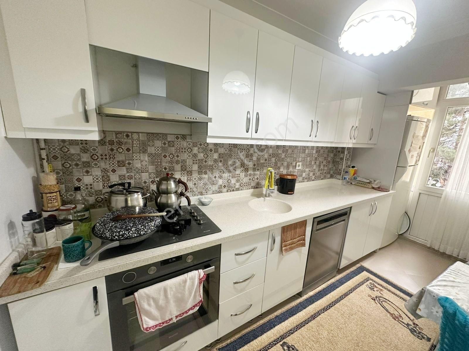 Etlik'te Merkezi Konumda 3+1 Site İçi Ful Yapılı Asansörlü - Görsel 2