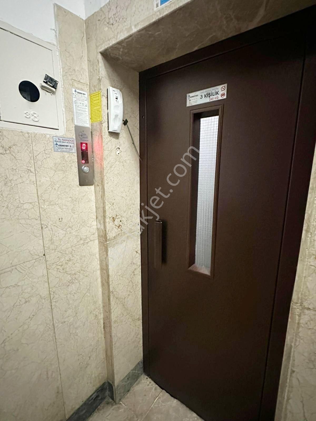Etlik'te Merkezi Konumda 3+1 Site İçi Ful Yapılı Asansörlü - Görsel 31