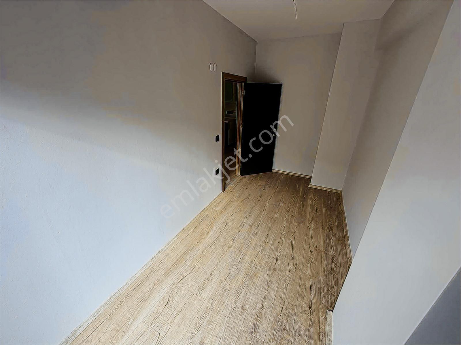 Hasanağa Bahçesi Ve Üniversite Dibi Site İçerisi Satılık 1+1 - Görsel 12