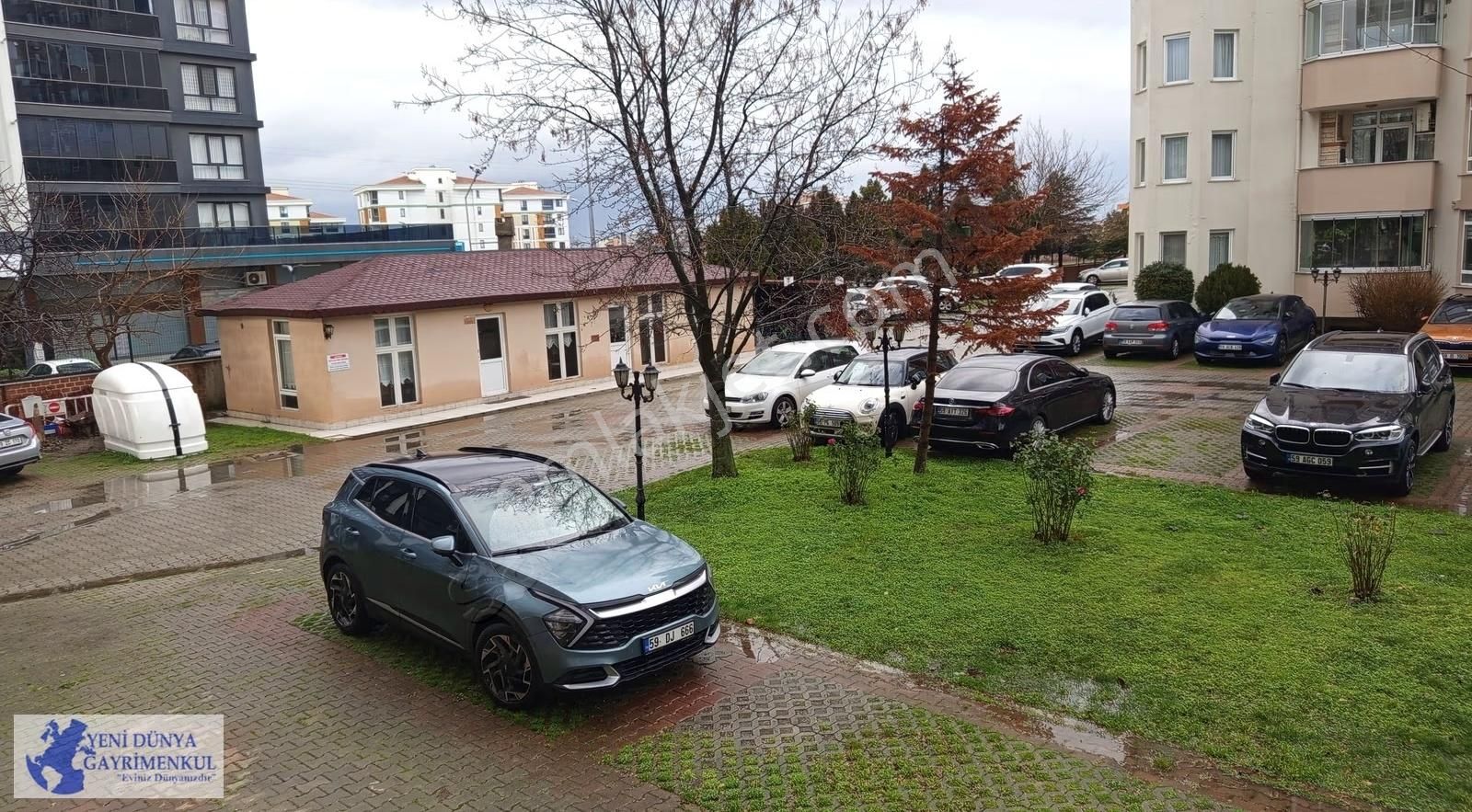 Hürriyet Mah. Özoğulcan Sitesinde Satılık 3+1 Daire - Görsel 3