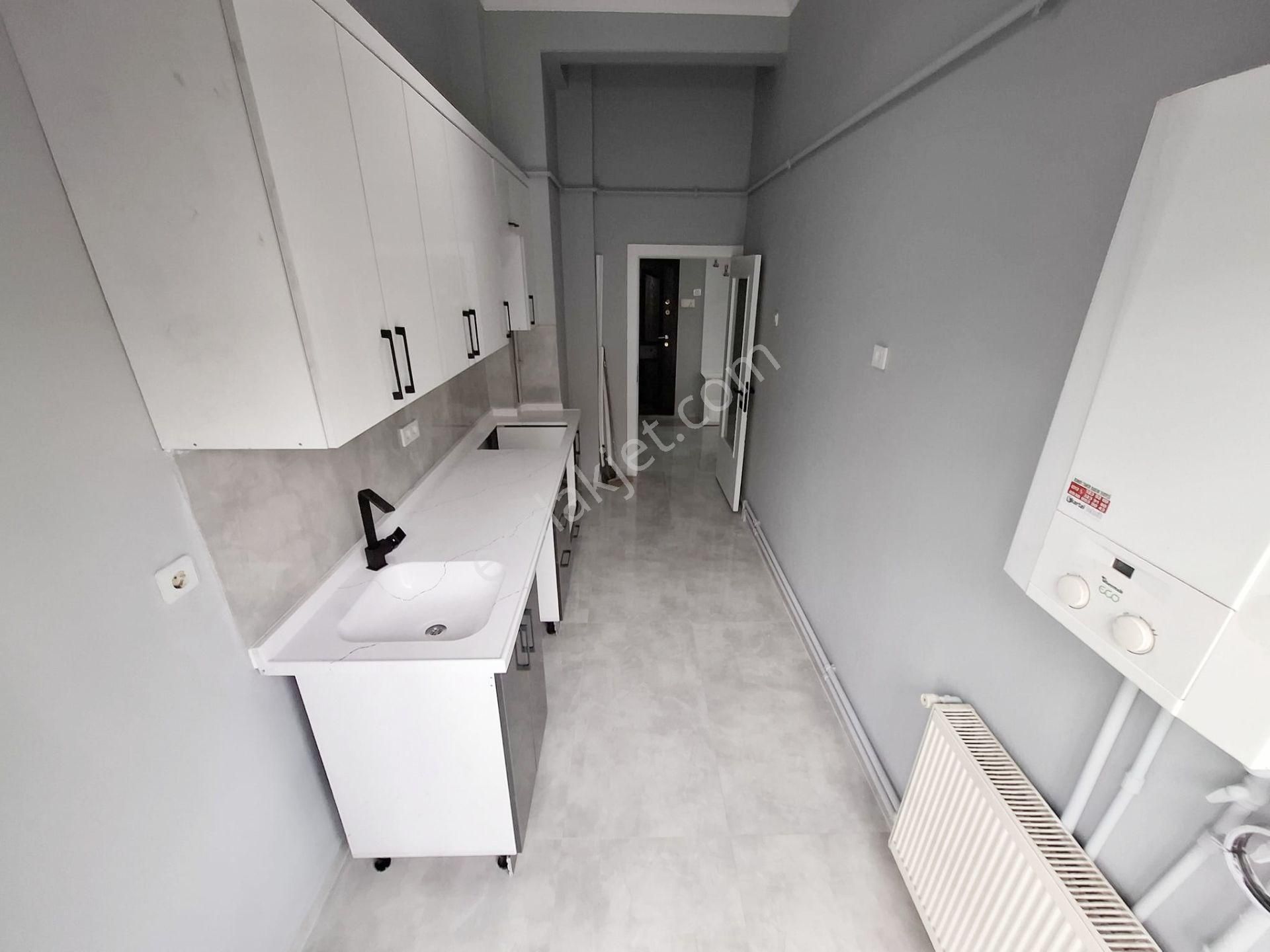 Gata'ya Yürüme Mesafesi 3+1 Yüksek Giriş Lüx Full Yapılı Güney - Görsel 6