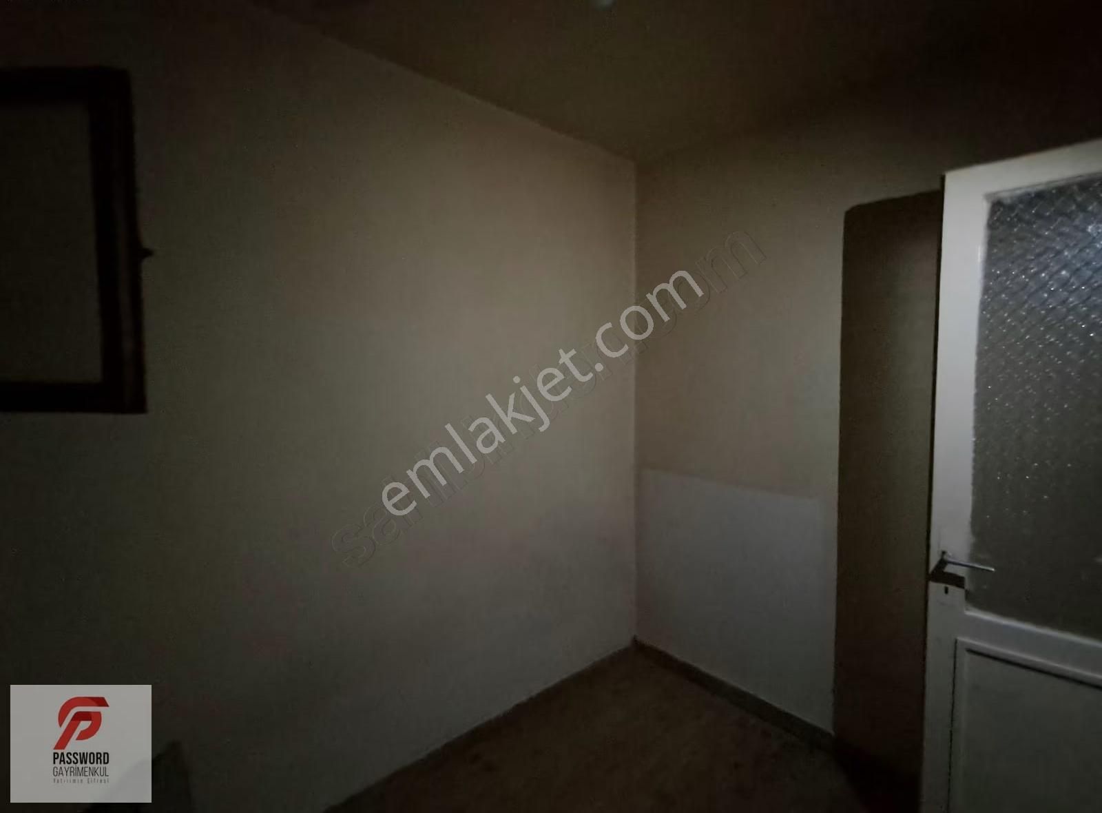 Bayraklı Çaymahalle'de Bahçeli 3+1 Kiralık Daire - Görsel 13