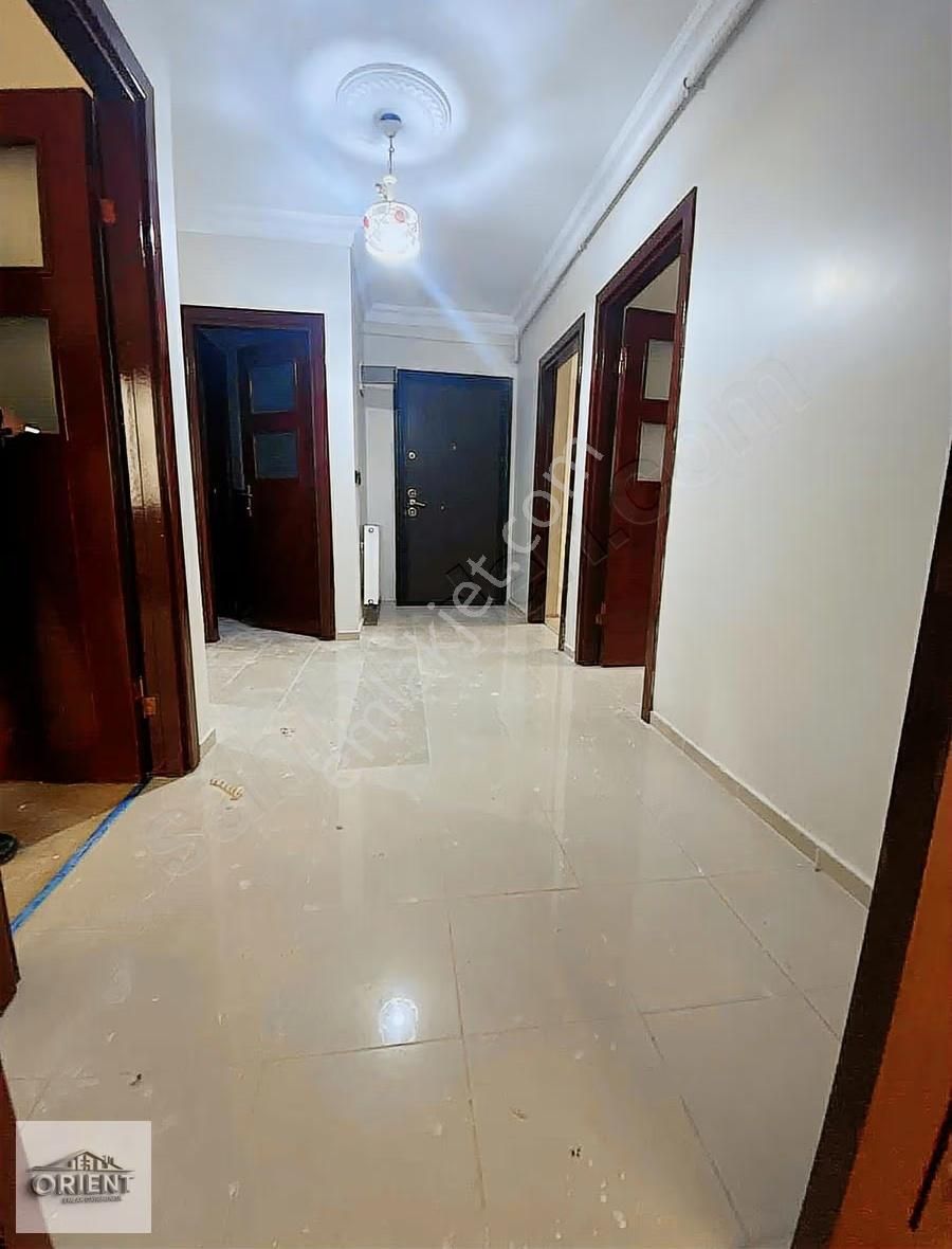 Avcılarda Metrobüse Yakın, Yeni Tadilatlı Kiralık Daire - Görsel 13