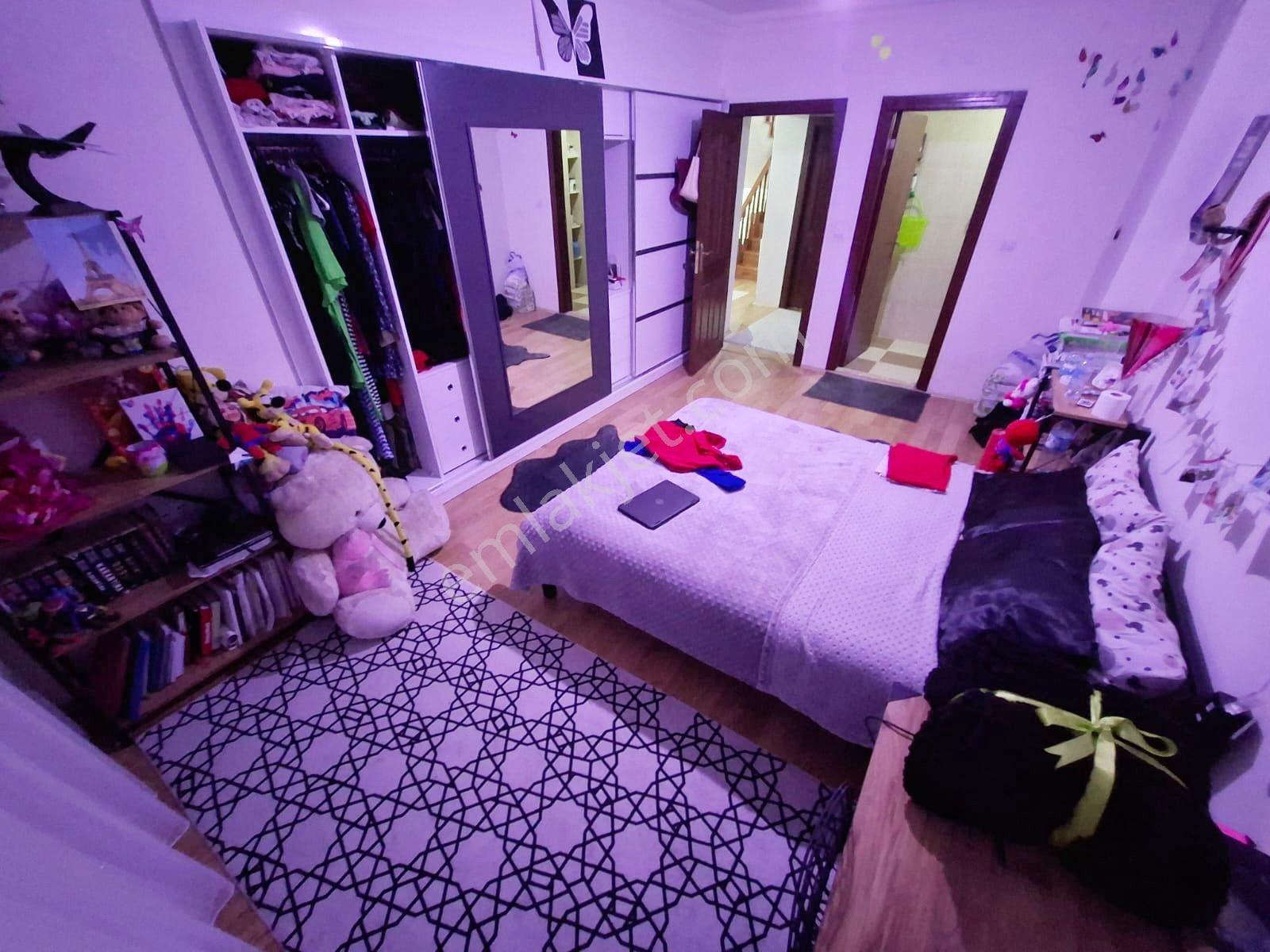 Yenimahalle Yakacık Akıncılar Sitesinde 5+2 Yapılı İskanlı Villa - Görsel 17