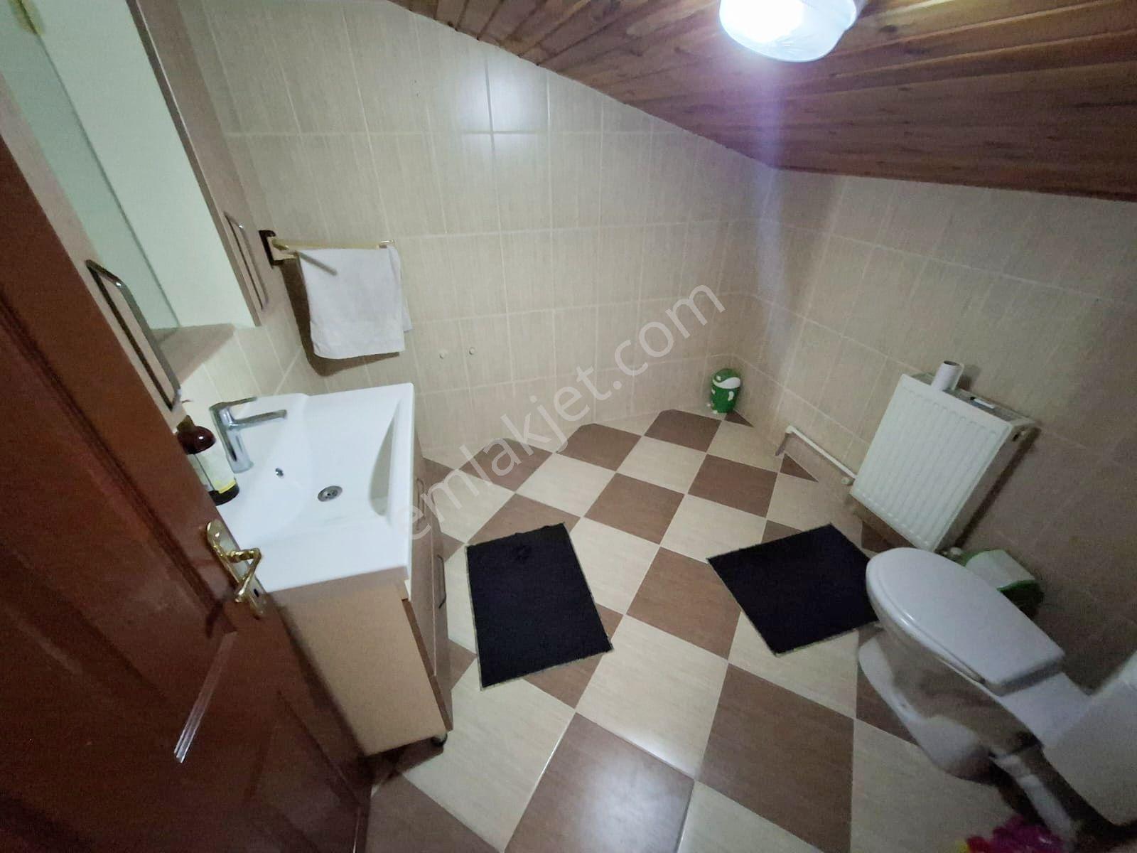 Yenimahalle Yakacık Akıncılar Sitesinde 5+2 Yapılı İskanlı Villa - Görsel 22