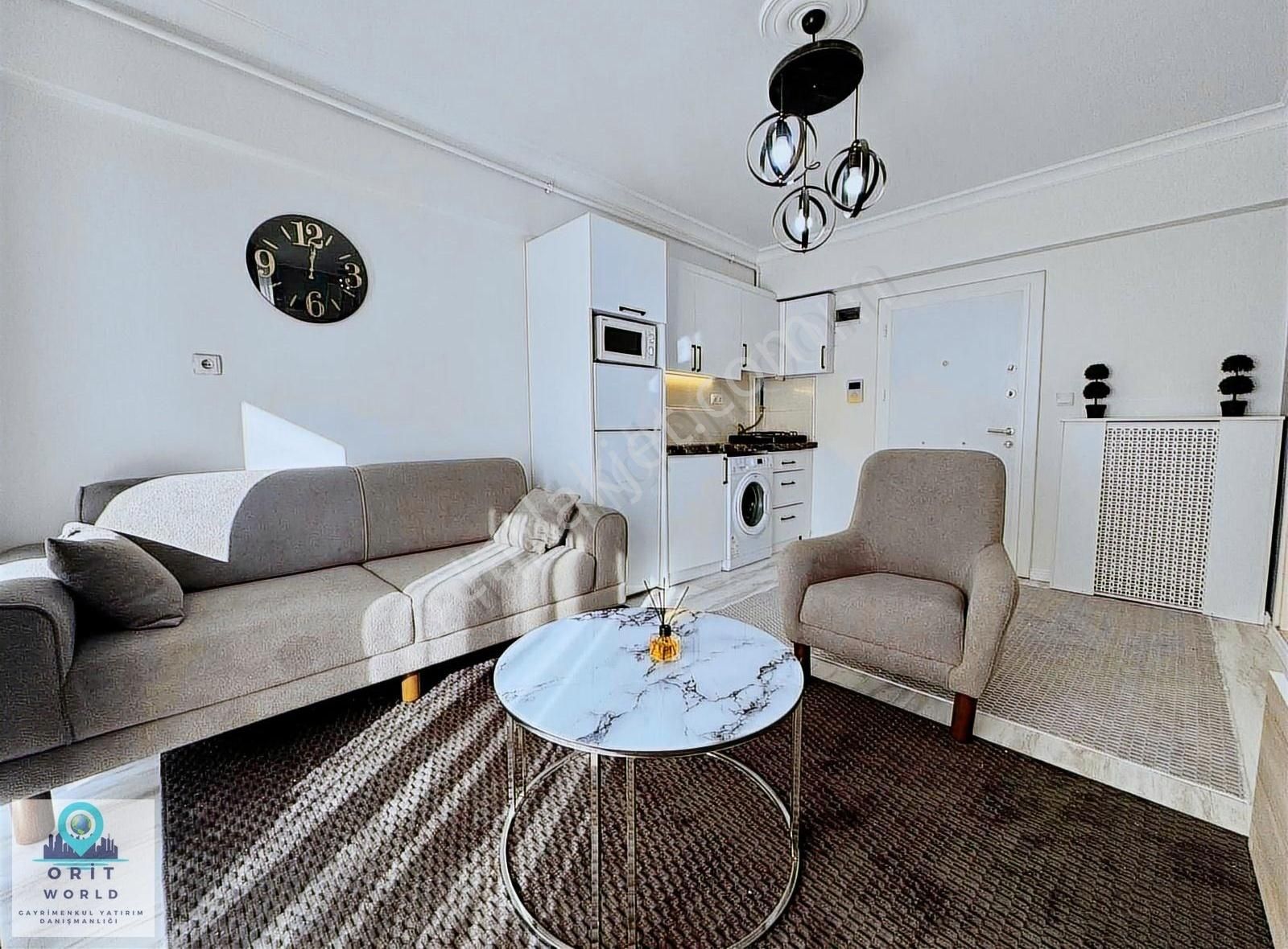 Dumlupınarda Satılık 1+1 Kat Mülkiyetli Cam Balkonlu Daire