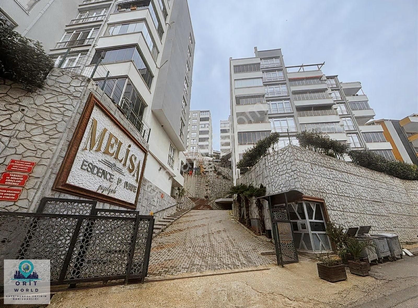 Güzelyalıda Deniz Manzaralı Lüks Site İçi Fırsat 5+1 Dubleks - Görsel 35