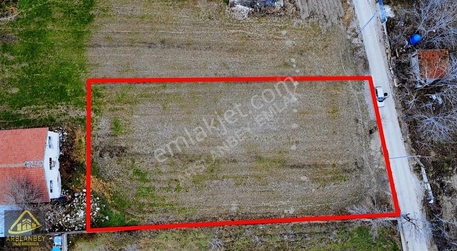Arslanbey Emlaktan Satılık Tarla - Görsel 3
